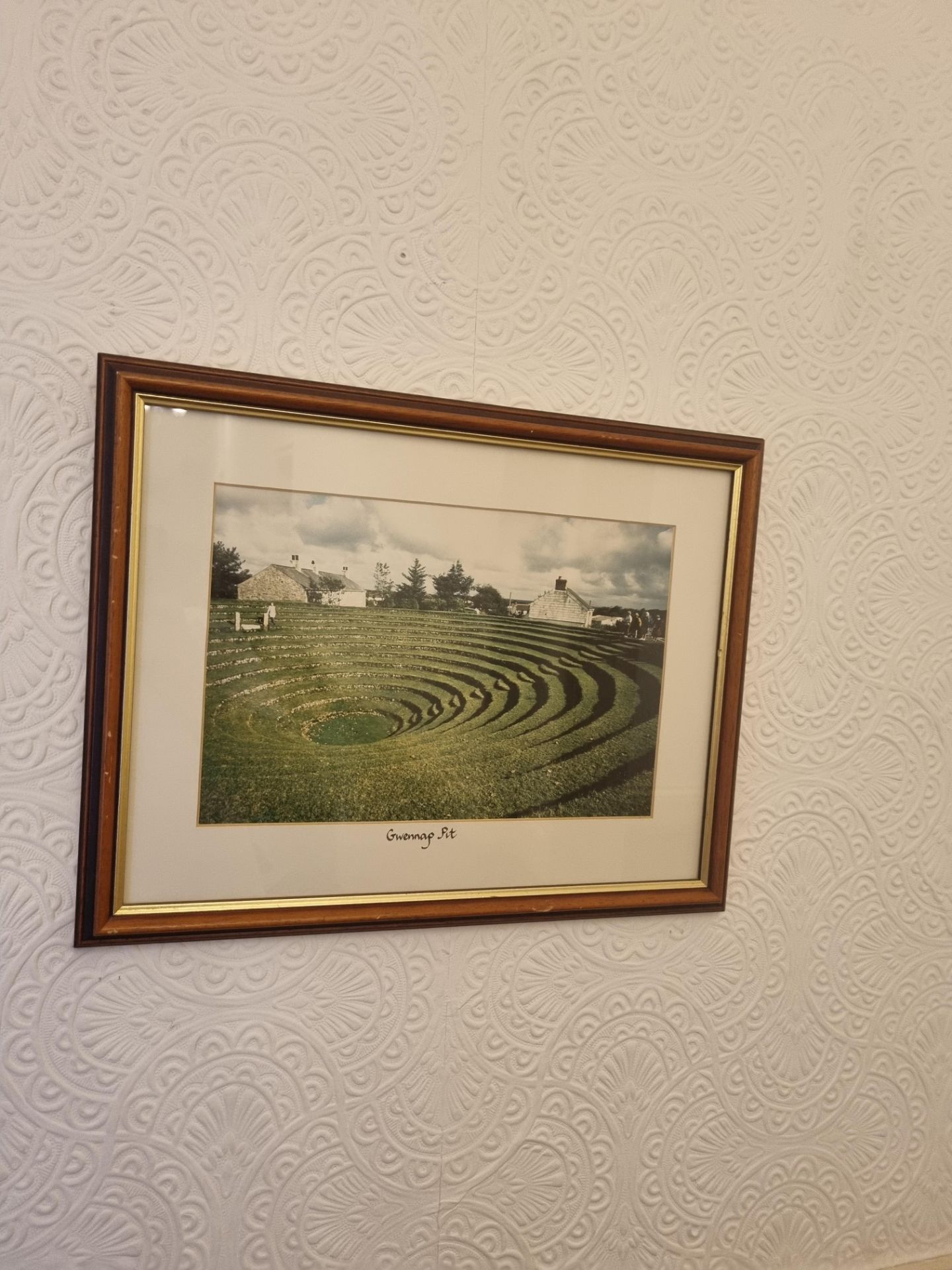 2x Prints In Wooden Frames With Gold Trim 430mm 330mm Comprising Of; Cape, Cornwall and Gwennap Pit - Image 3 of 4