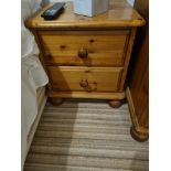 2x Pine 2 Drawer Bedside Cabinets W 450mm D 390mm H 480mm (21)