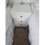 White 3 Drawer Chest Of Drawers/Bedside Cabinet W 450mm D 520mm H 630mm (48)