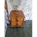 3x Pine 2 Drawer Bedside Cabinets W 450mm D 400mm H490mm (34)