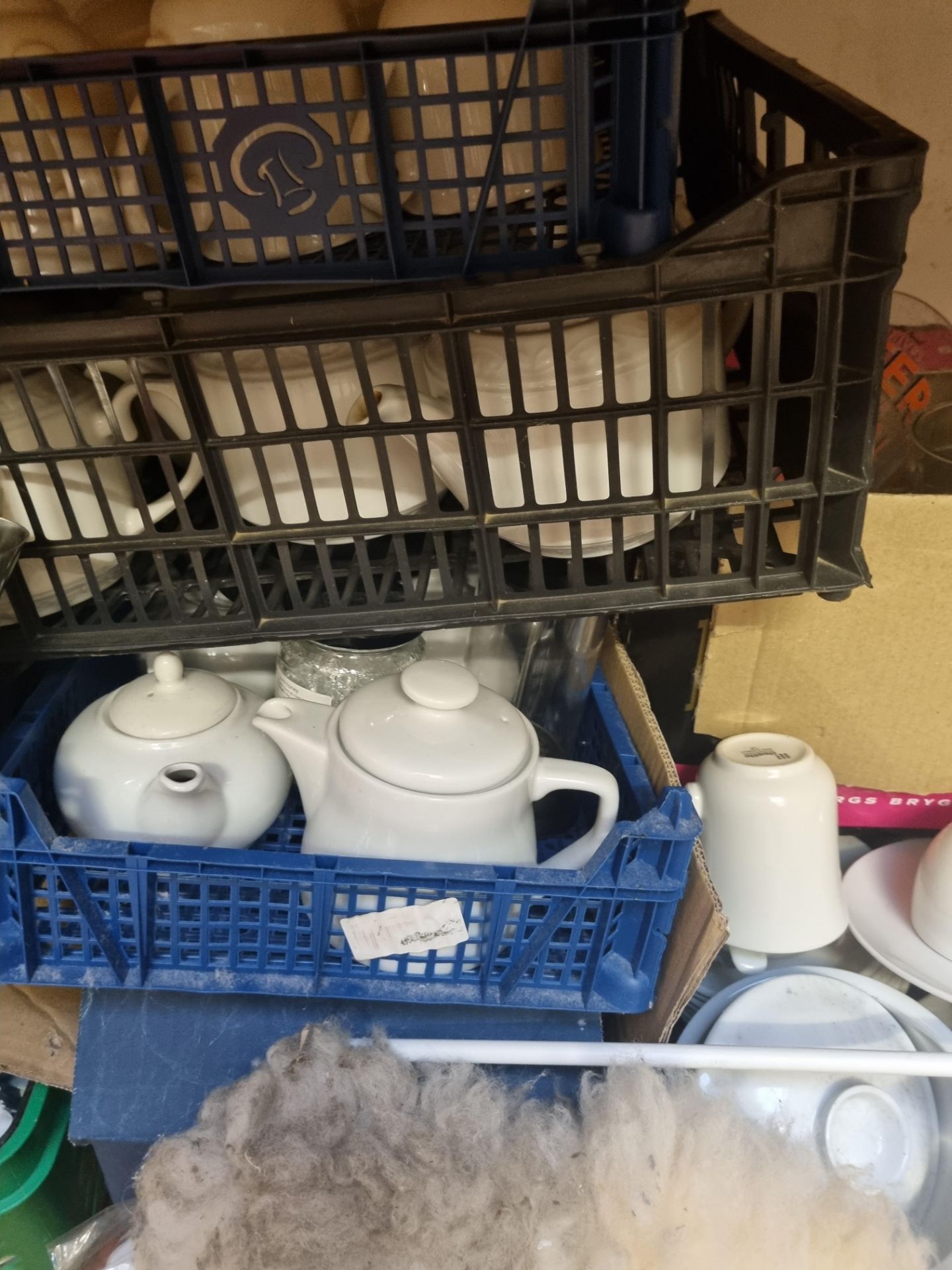 A Quantity Of Various Tea Pots, Cups And Saucers