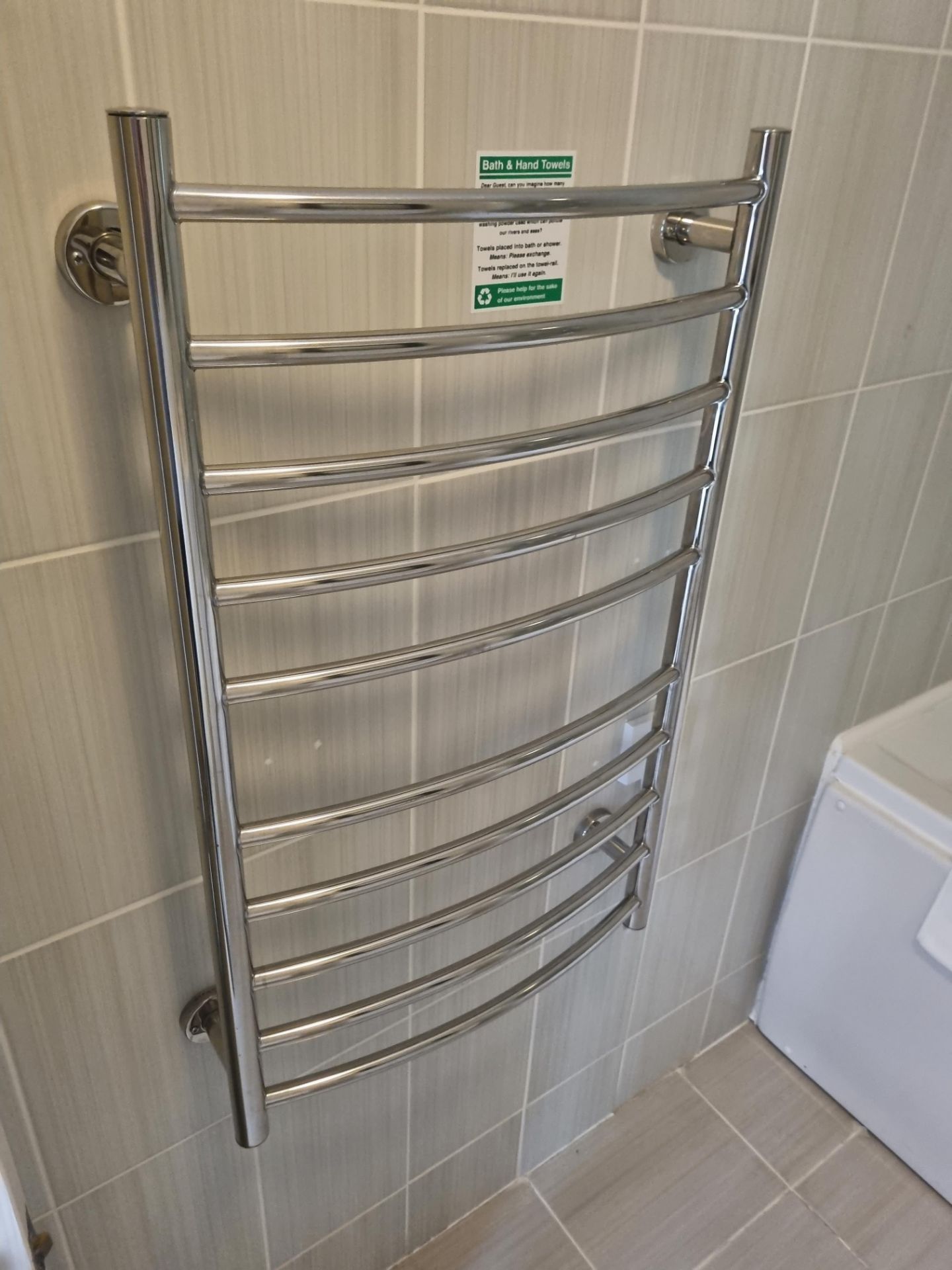 Electric Heated Towel Radiator W 530mmL 860mm (4)