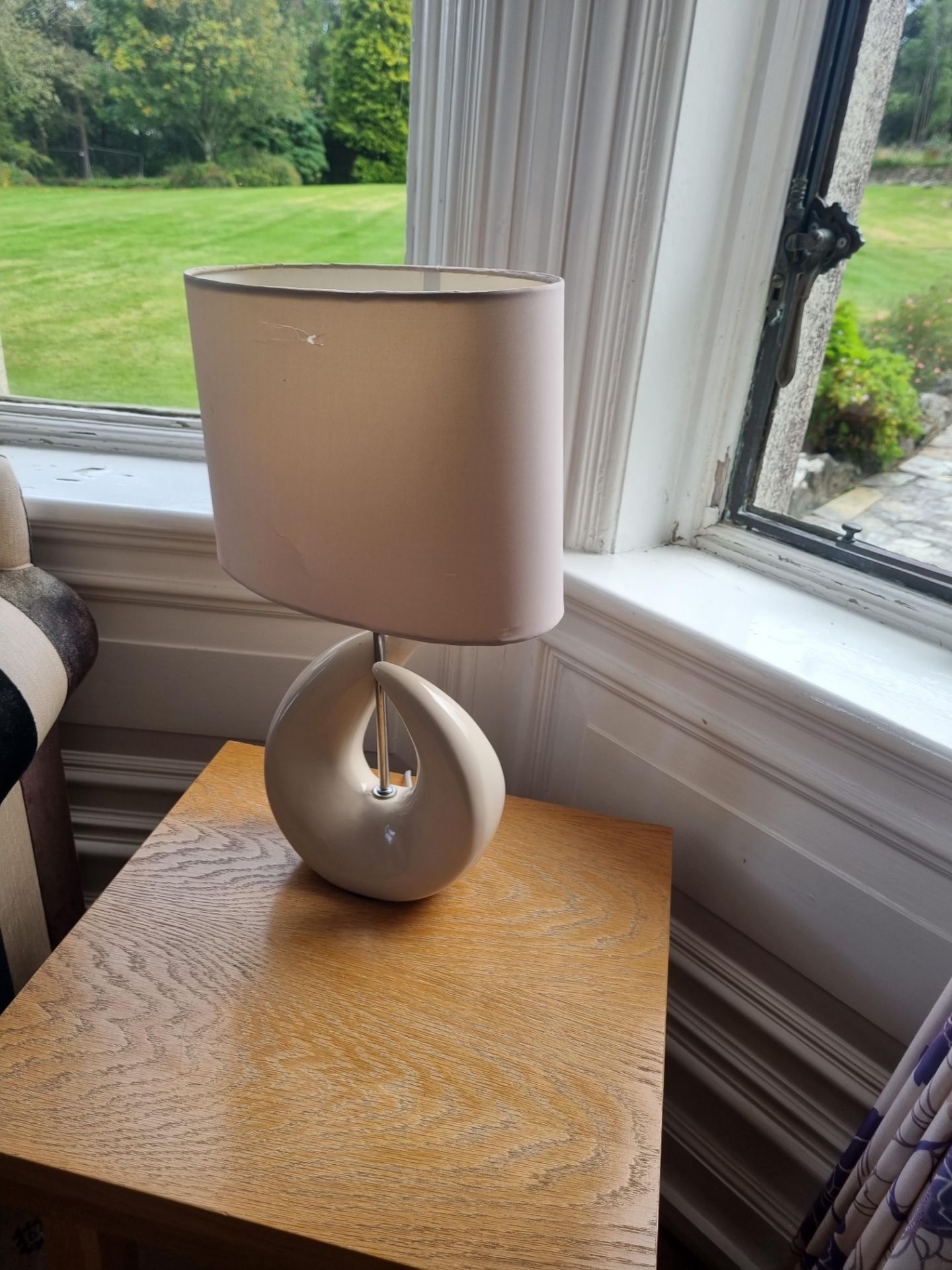 A Pair Of White Ceramic Table Lamps With Cream Shade H 500mm