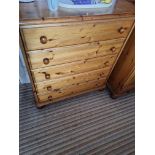 Pine Chest Of Drawers With 5 Drawers W 890mm D 390mm H 990mm (23)