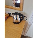 12x Staines Steel Kettles