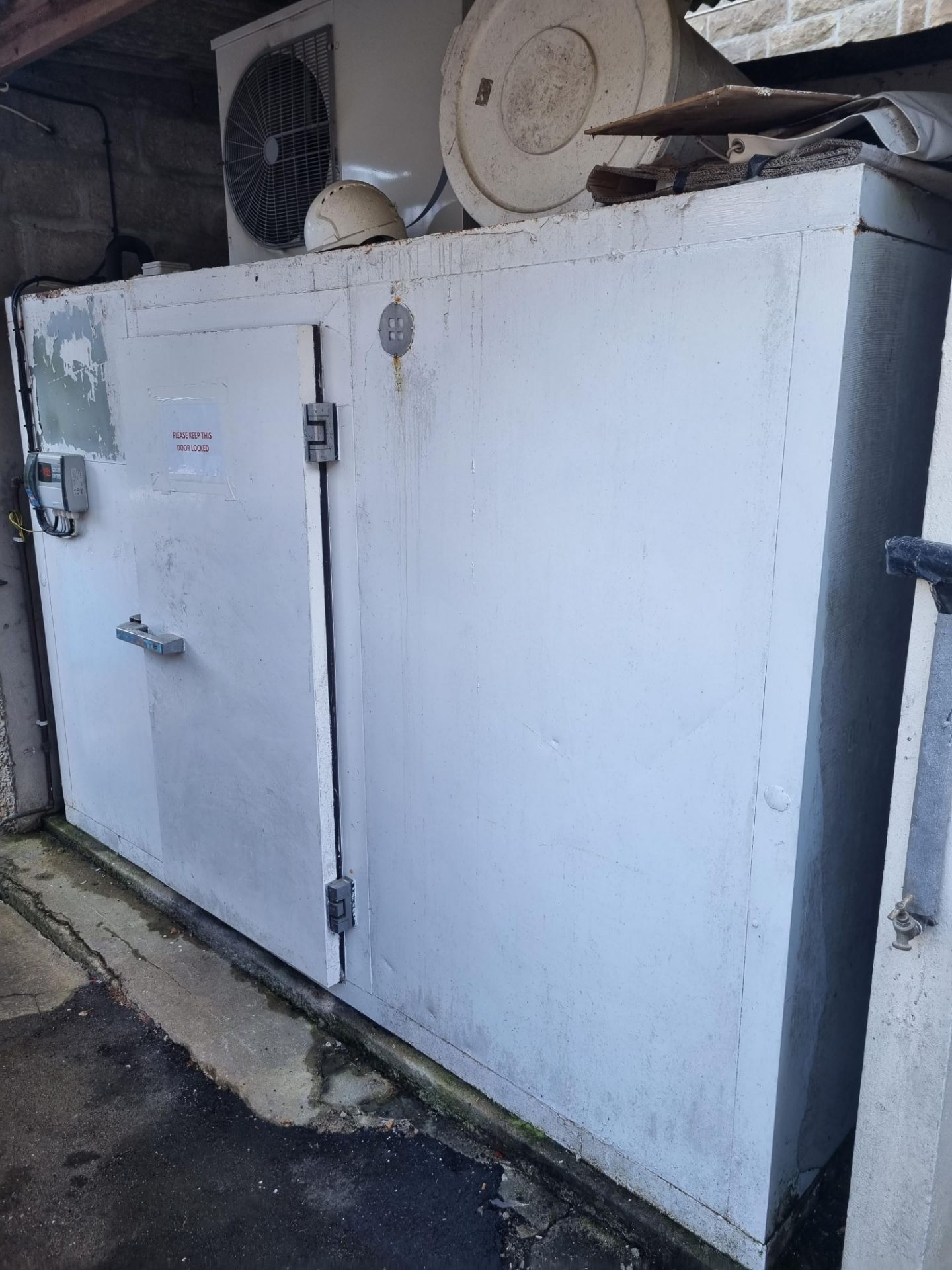 Modular Walk In Freezer With New Compressor And Control Panel Danfoss AKRC101 3000mm 1300mm 1970mm - Image 2 of 8