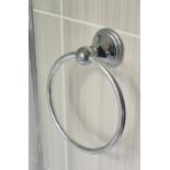 8x Chrome Towel Rails