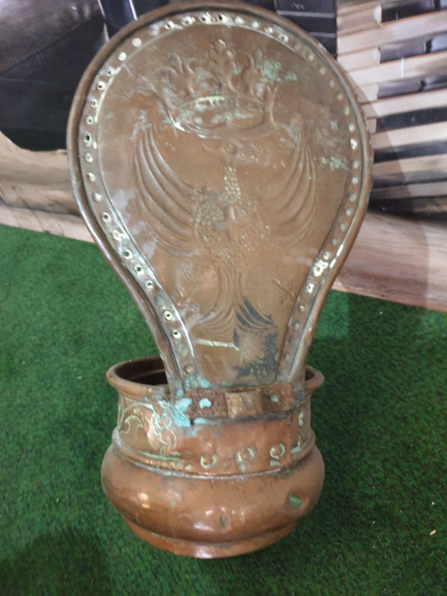 Lavabo of Copper The bowl wrought and chased with a frieze of scrolling leaves, fitted with a - Image 4 of 4