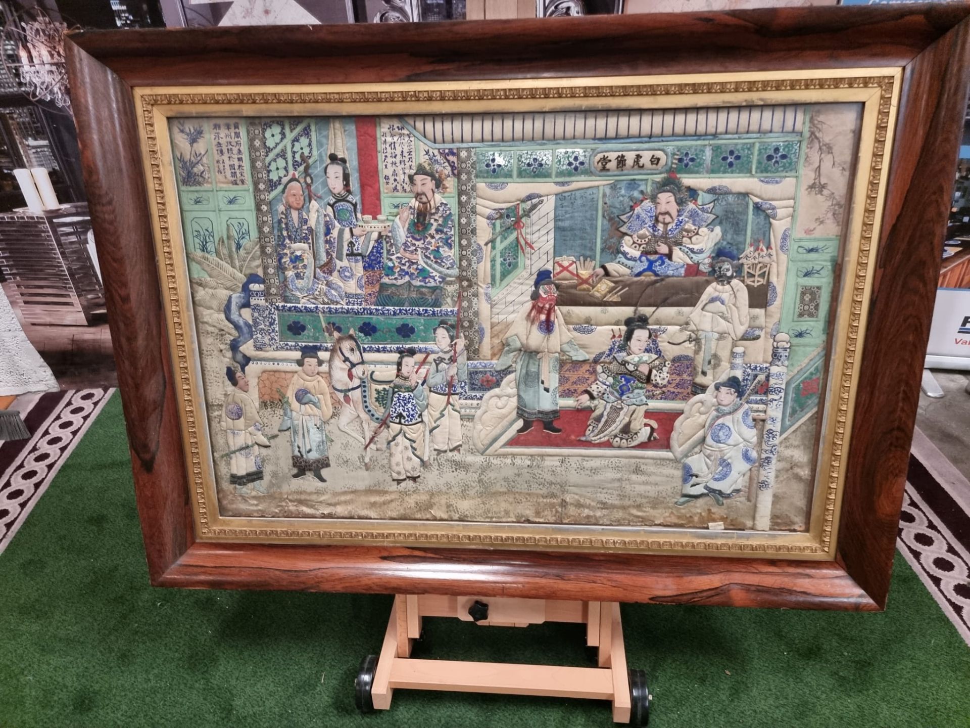 Asian & Middle Eastern Art / Chinese Art Chinese embroidered artwork In excellent condition.