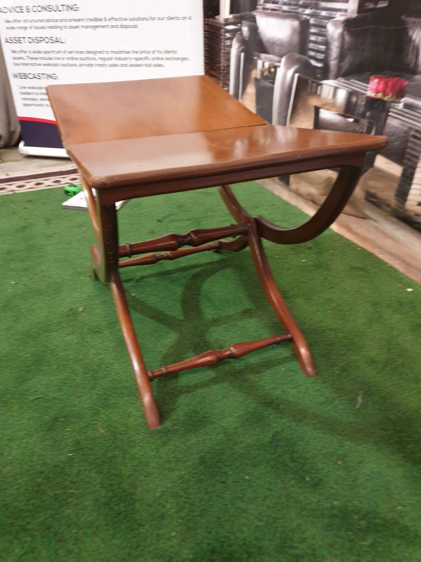 A polished mahogany folding table 76 x 43 x 49cm (Nb bar latch missing) - Image 3 of 5