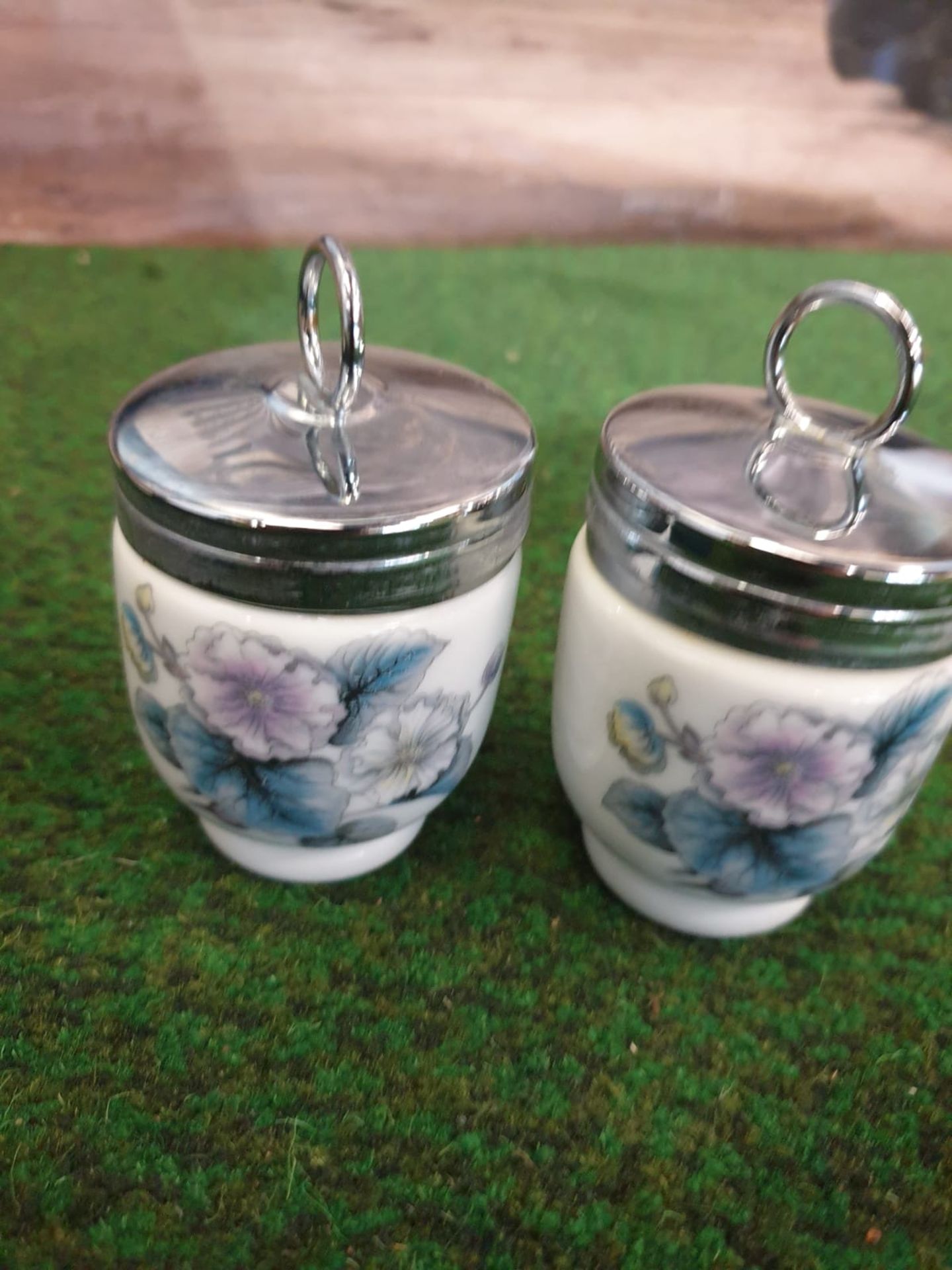 Royal Worcester Egg Coddlers 2 x boxed pairs of porcelain decorated egg coddlers - Image 2 of 4
