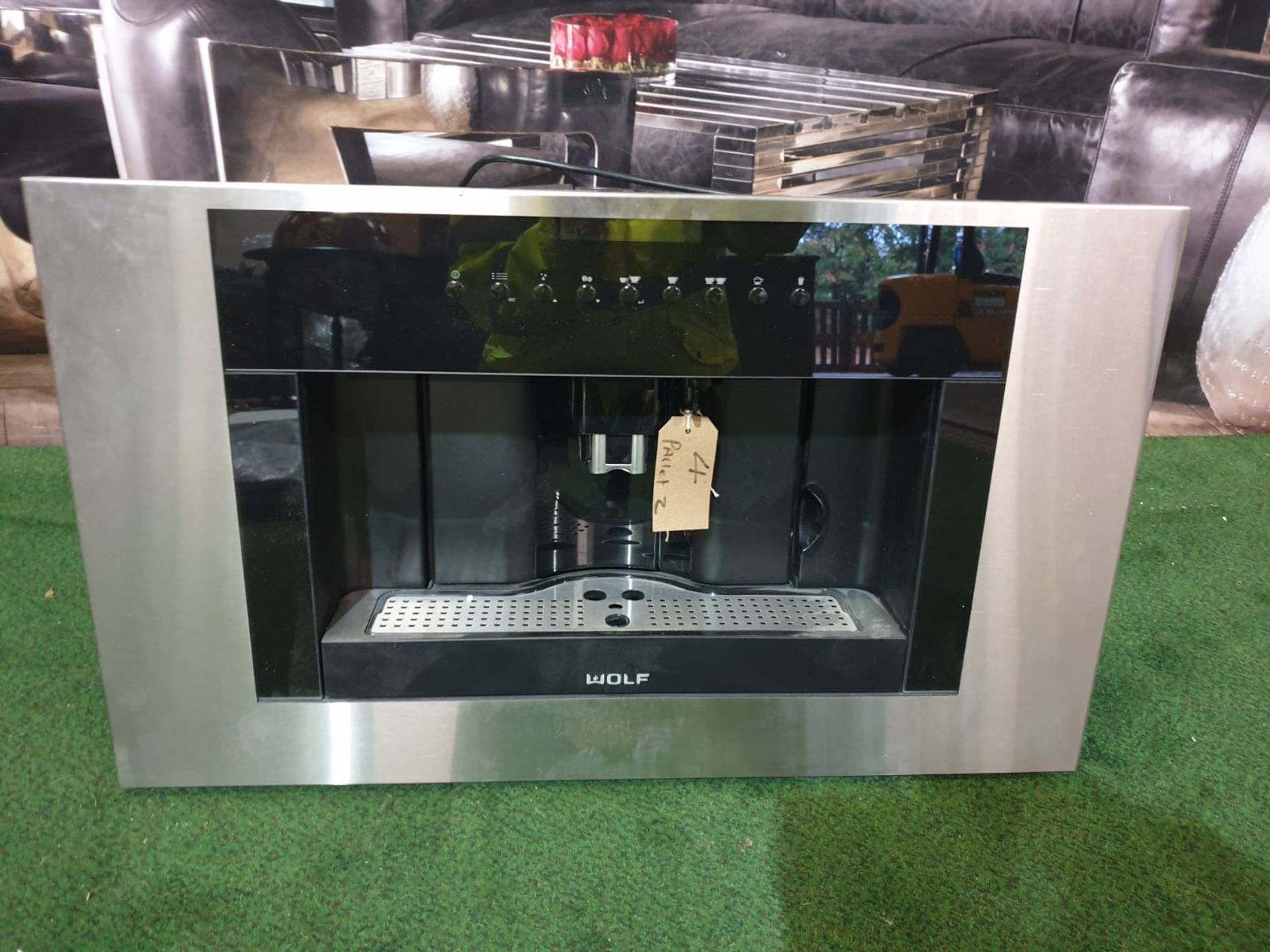 Wolf ICBEC30TM-B Built In Coffee Machine - Stainless Steel The M Series Transitional Coffee System - Image 3 of 3