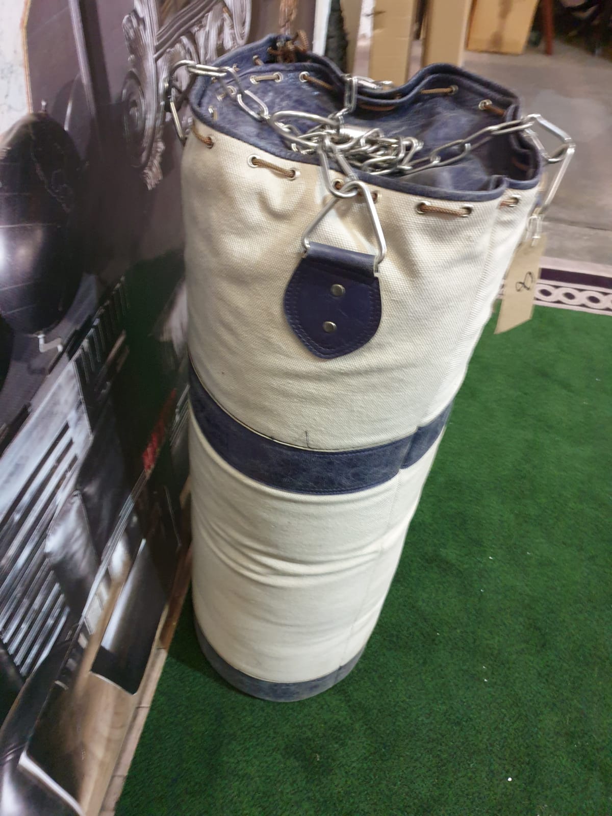 Timothy Oulton Boxing Punch Bag Add some style to your gym or training area or even as a - Image 4 of 4