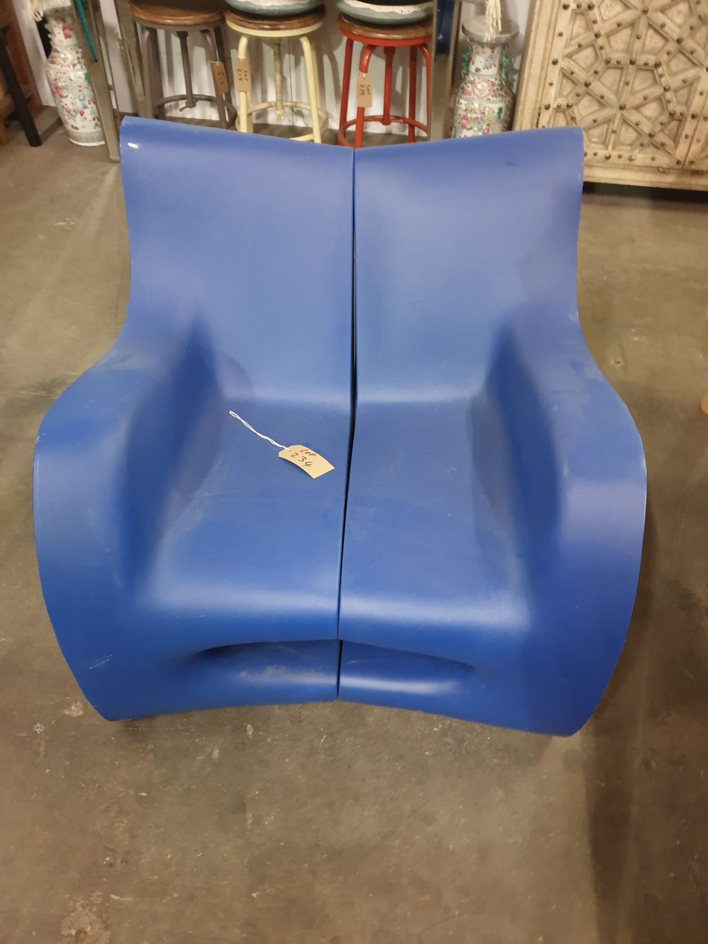 Big Brother Canyon Chair Blue A Unique And Rare Off Rotation Moulded Indoor Outdoor Chair Designed - Bild 2 aus 2