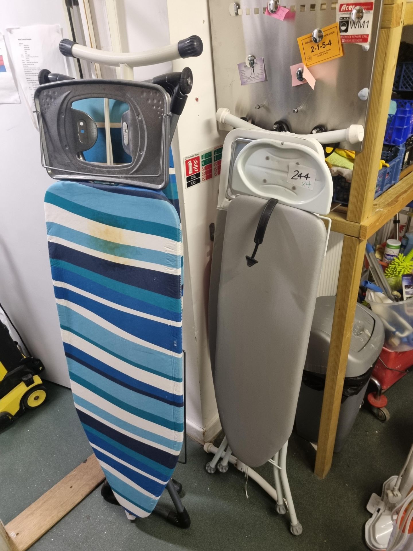 4 x Ironing Boards - Bild 2 aus 2