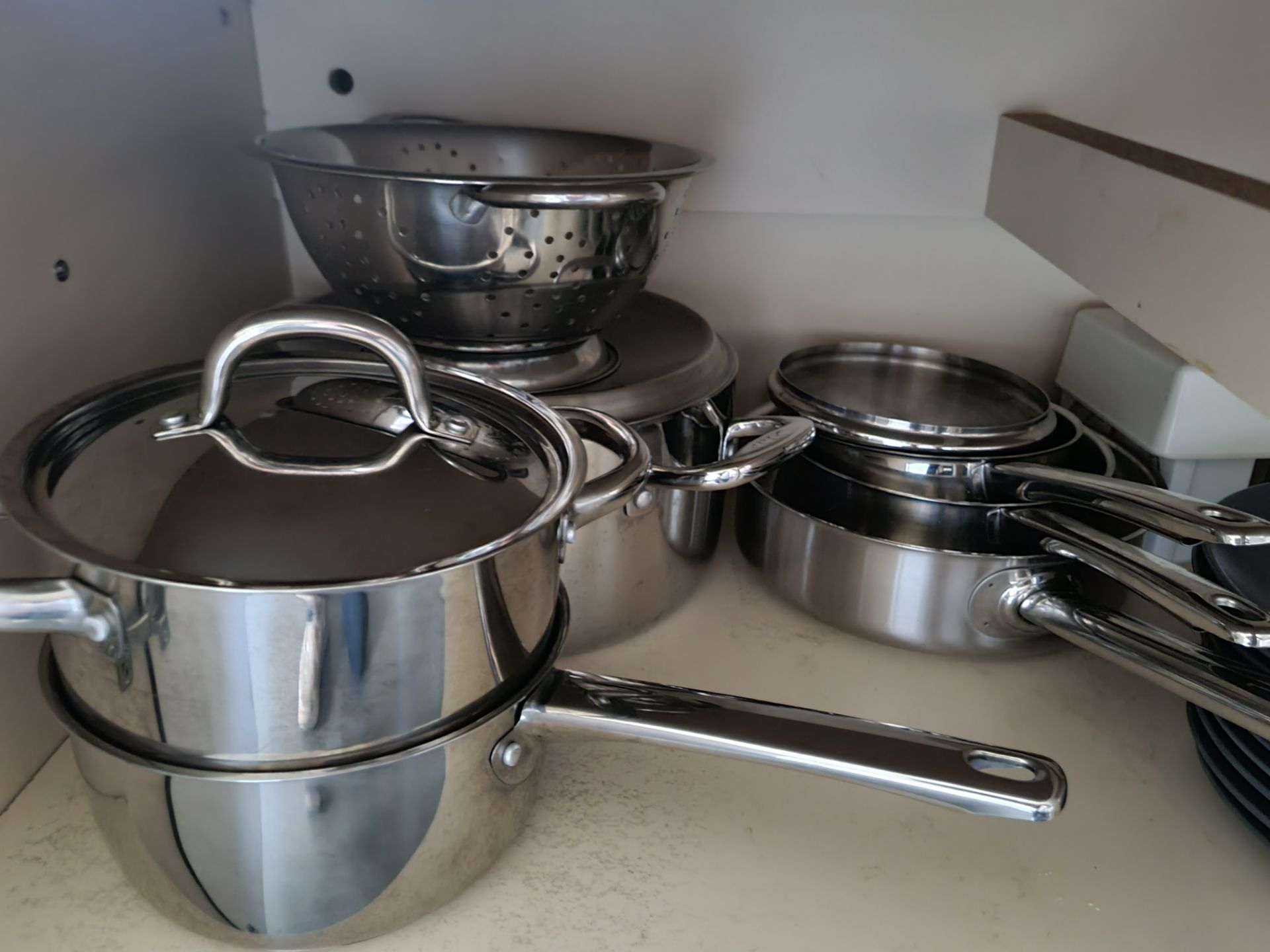 5 x Stainless Steel Saucepans In Various Sizes Stainless Steel Frying Pan 3 X Teflon Frying Pans - Bild 2 aus 2