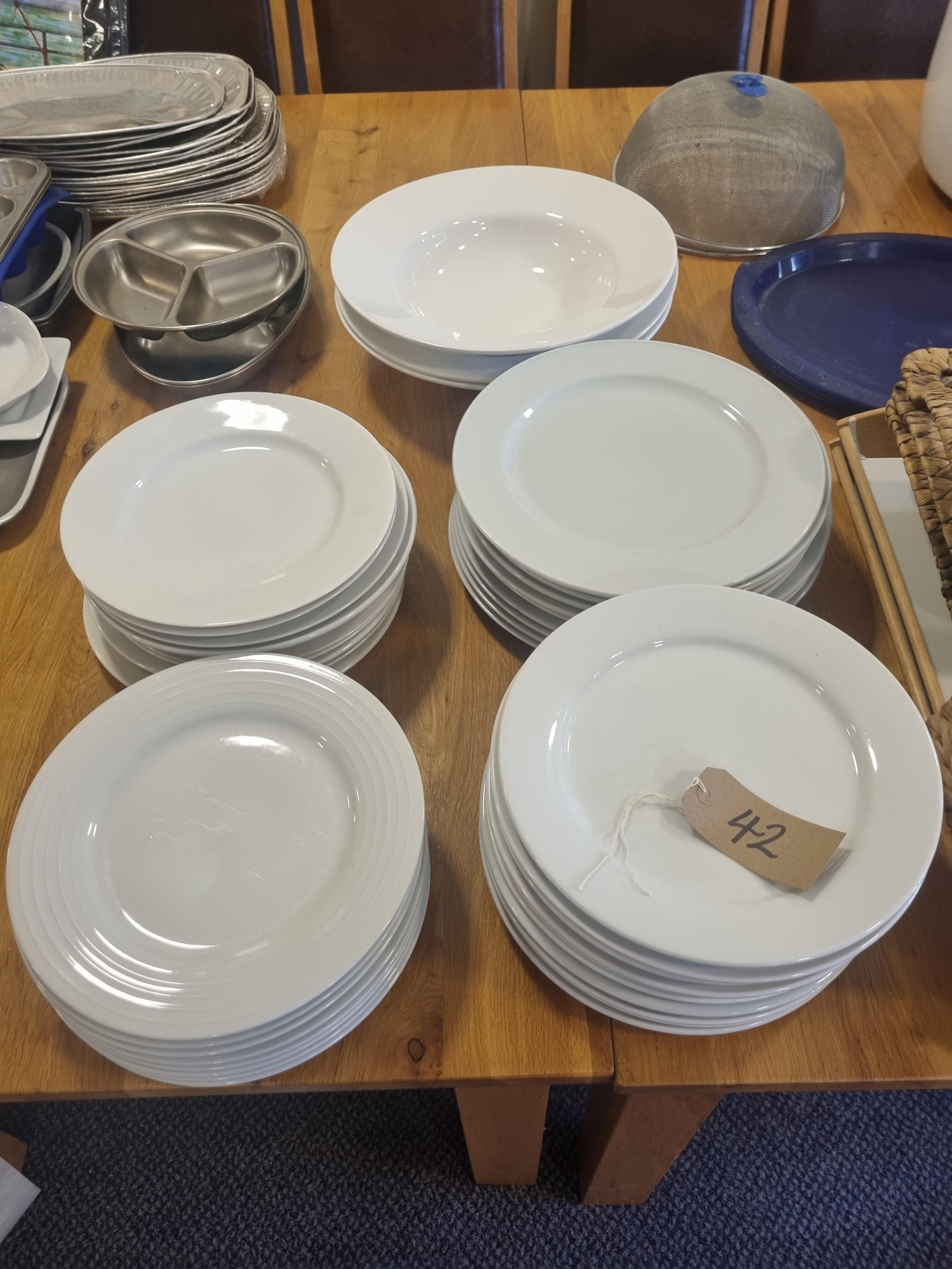 Large Quantity Of White Plates Comprising Of 10.5" 12" and 12.5" Plates and 3 X Large White