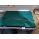 Space Fly Cutting mat 900 x 600mm and metal ruler