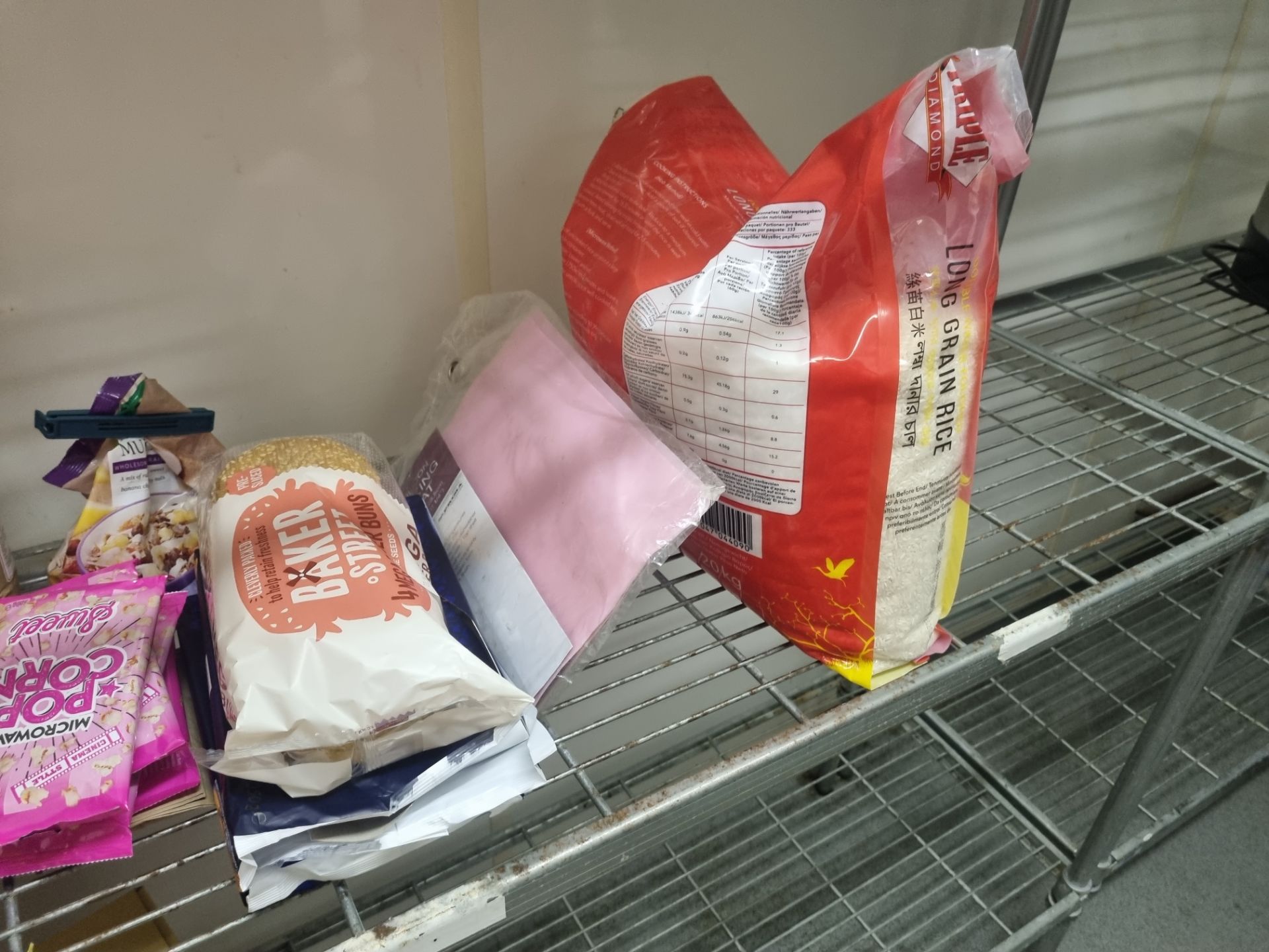 Quantity Of Dry Ingredients And Food Goods Plus 1 x New 20 Ltr and 1 Used 20 Ltr Cooking - Bild 4 aus 4