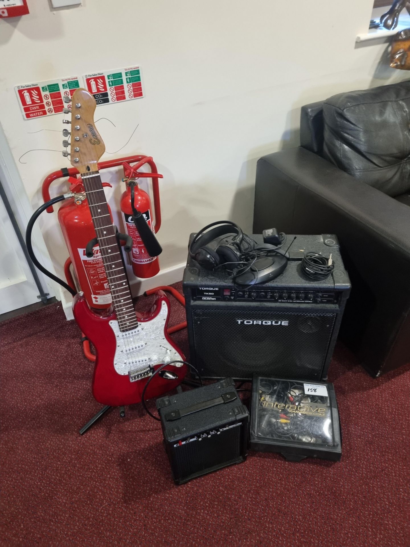 Electric Guitar and Stand With Torque Acoustics Tk50 Plus Celestion Guitar/Keyboard Combo Amp 50