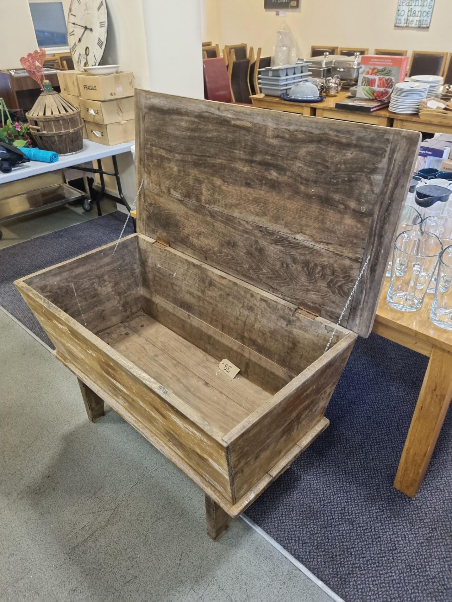 Vintage C.1900 French Wooden Dough Proving Chest W 1200m D 600mm H 730mm - Bild 3 aus 6