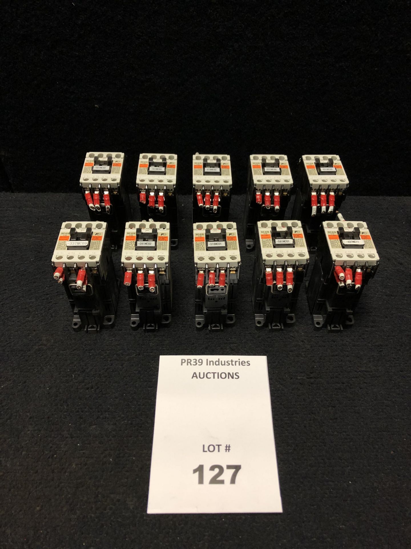 LOT OF 10 - FUJI ELECTRIC SC-0/G CONTACTOR 20AMP 3POLE 1NO AUX 24VDC