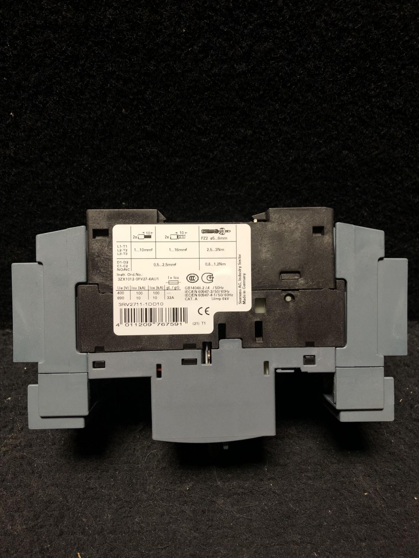 NEW IN BOX - SIEMENS 3RV2711-1DD10 CIRCUIT BREAKER 3.2A & UNUSED SIEMENS 6ES7 193-1FL60-0XA0 BLOCK - Image 3 of 5