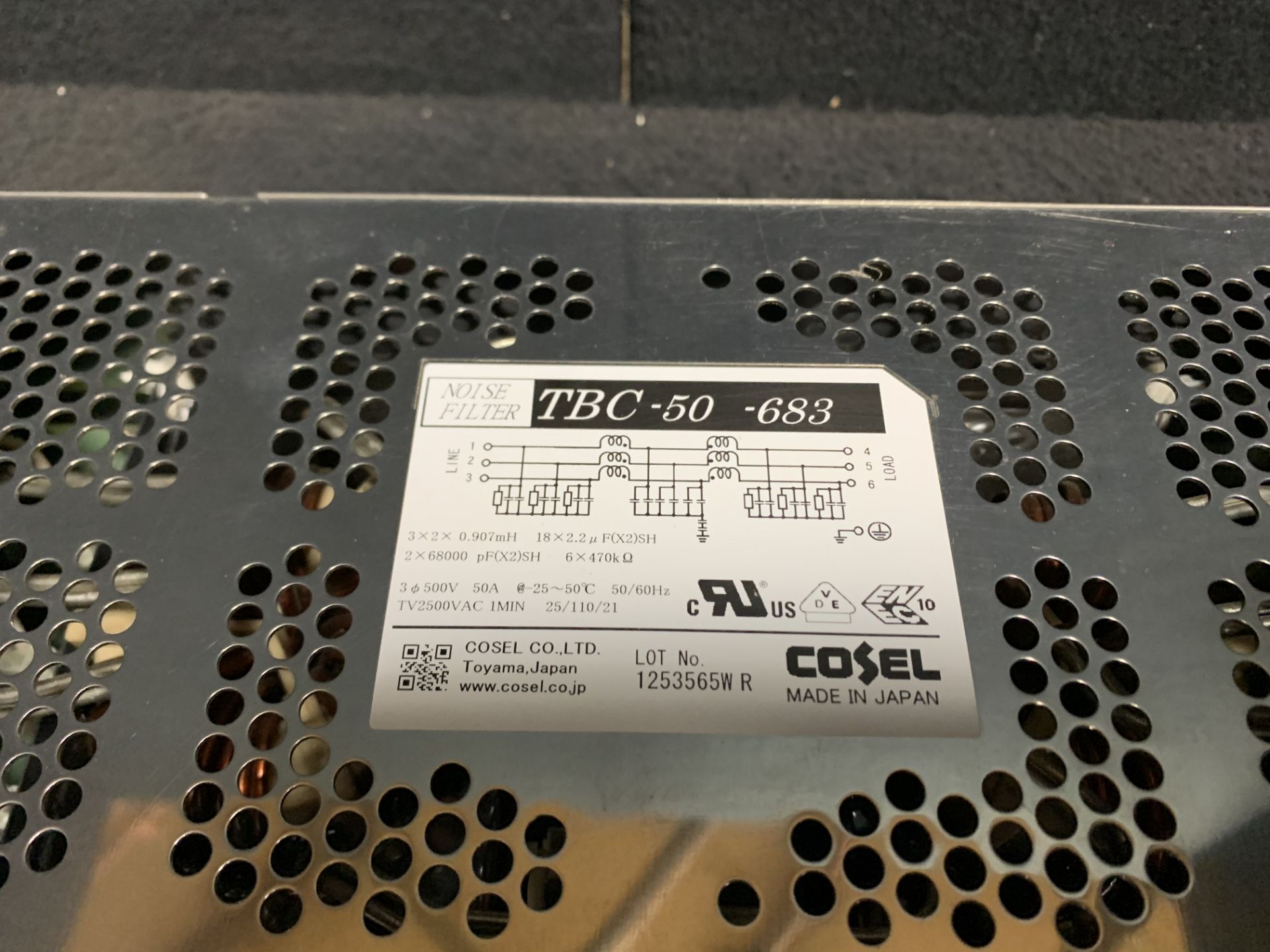 COSEL POWER LINE NOISE FILTER TBC-50-683, 3-PHASE 500VAC 50A 68000pF EMI NOISE FILTER - Image 2 of 4