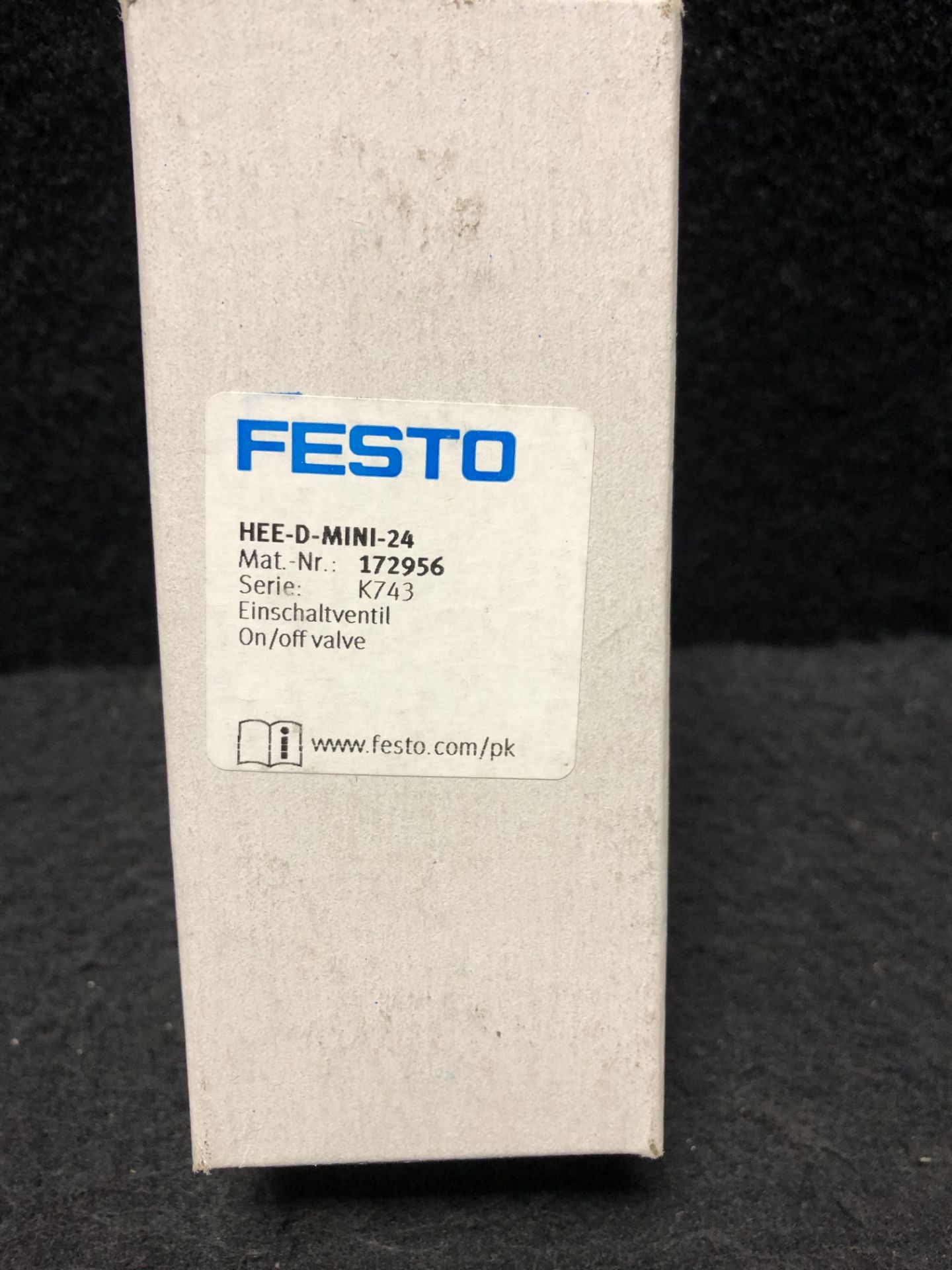 NEW IN BOX - LOT OF 3 - FESTO HEE-D-MINI-24 VALVE, 36.2-232.0 PSI, 24VDC - Image 4 of 4