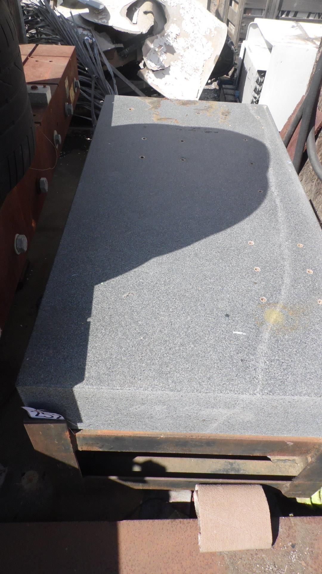 2' X 4' GRANITE SURFAC EPLAE (OUTSIDE)