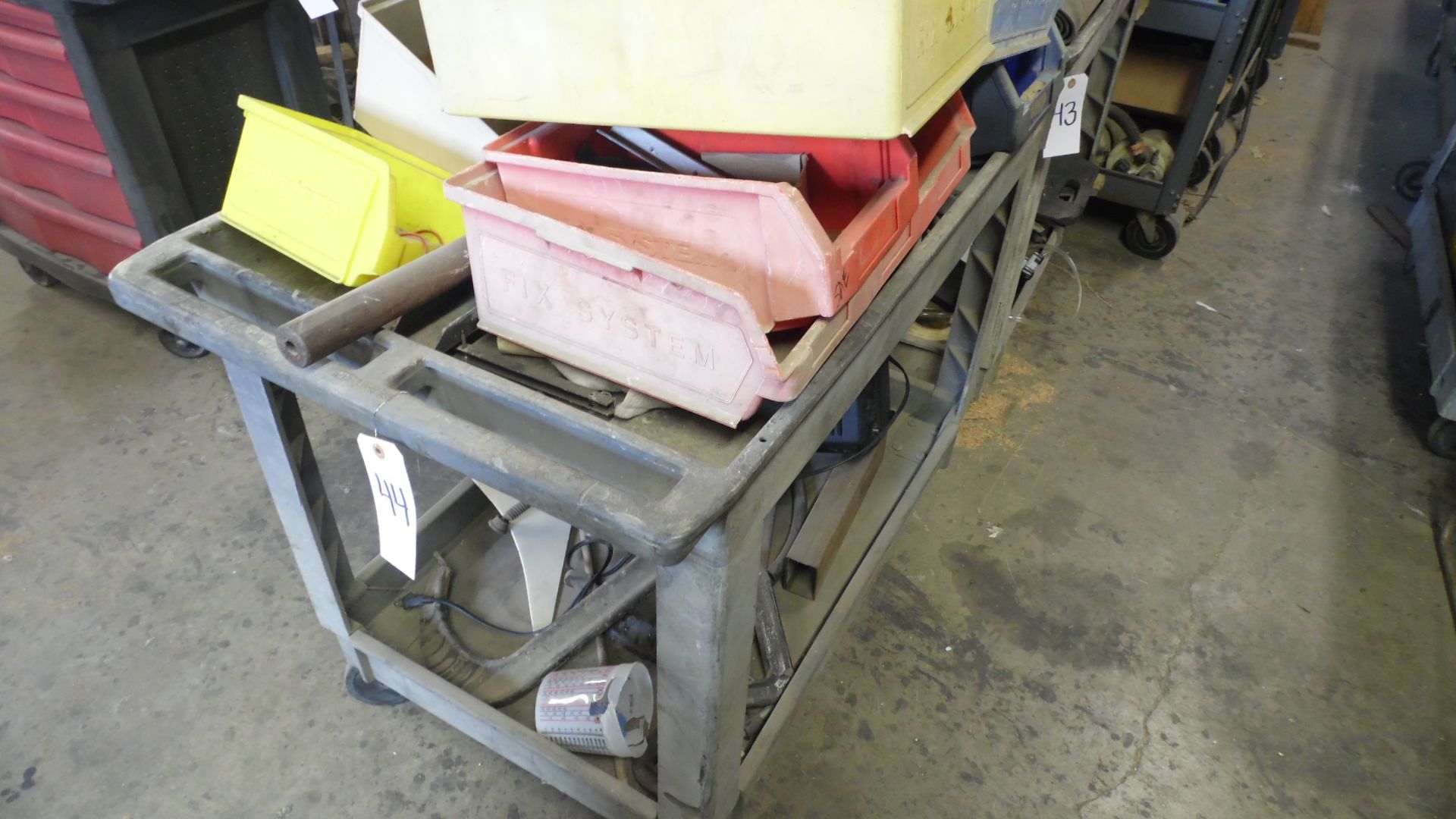 ROLLING CART w/ CLAMPS & HOSES
