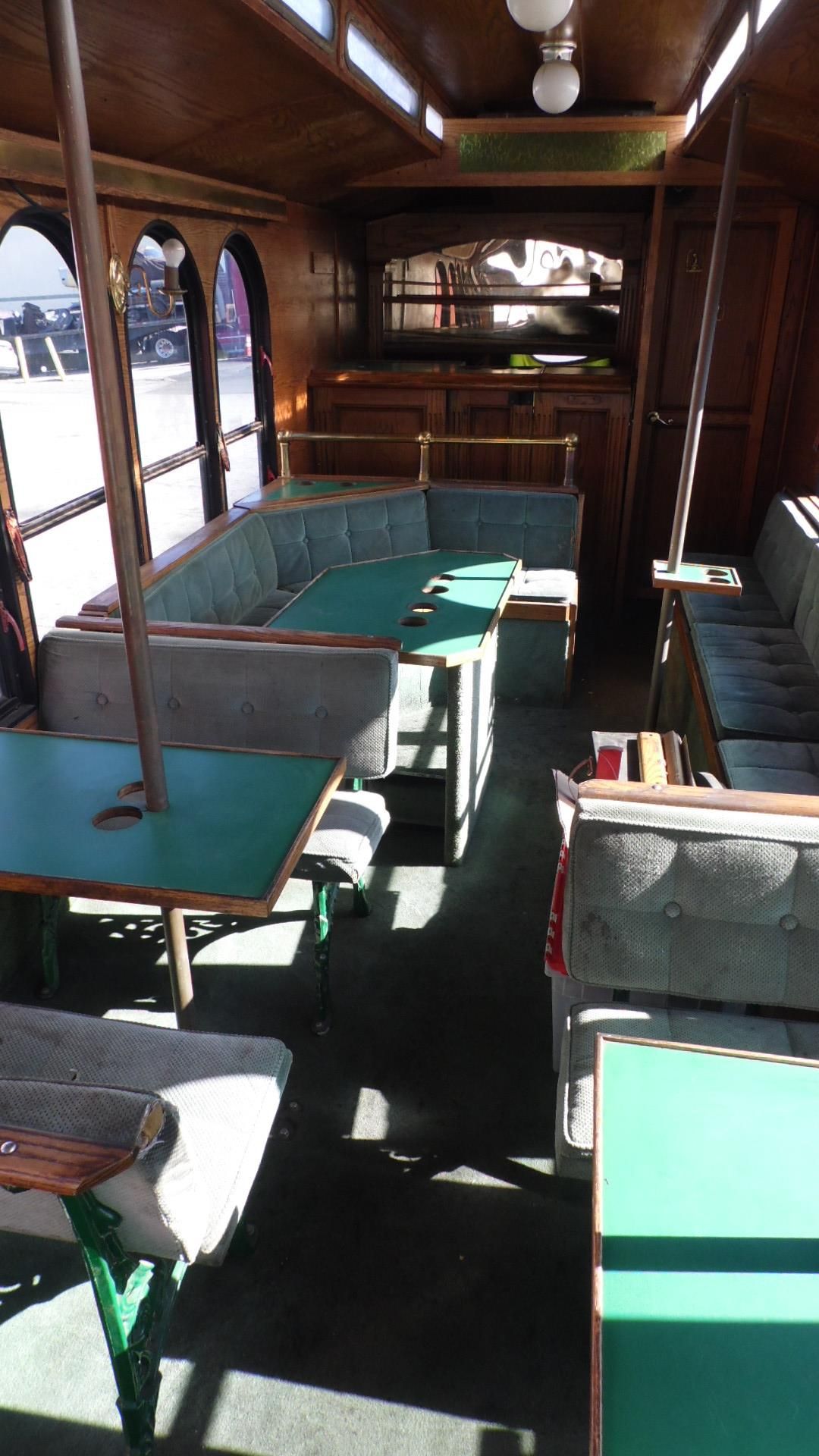 27FT. "PARTY TROLLEY" - W/ LOUNGE SEATING / BAR / BATHROOM (NEEDS WORK INFO. UPON REQUEST) - Image 7 of 13