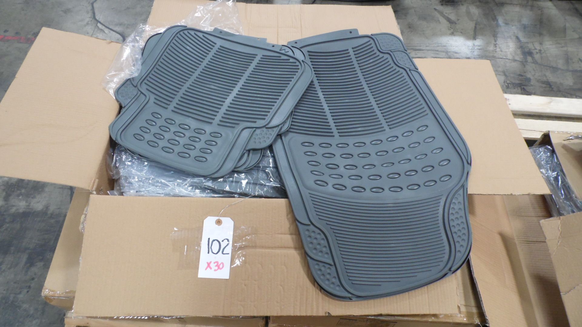 4 PIECE CAR / TRUCK MAT