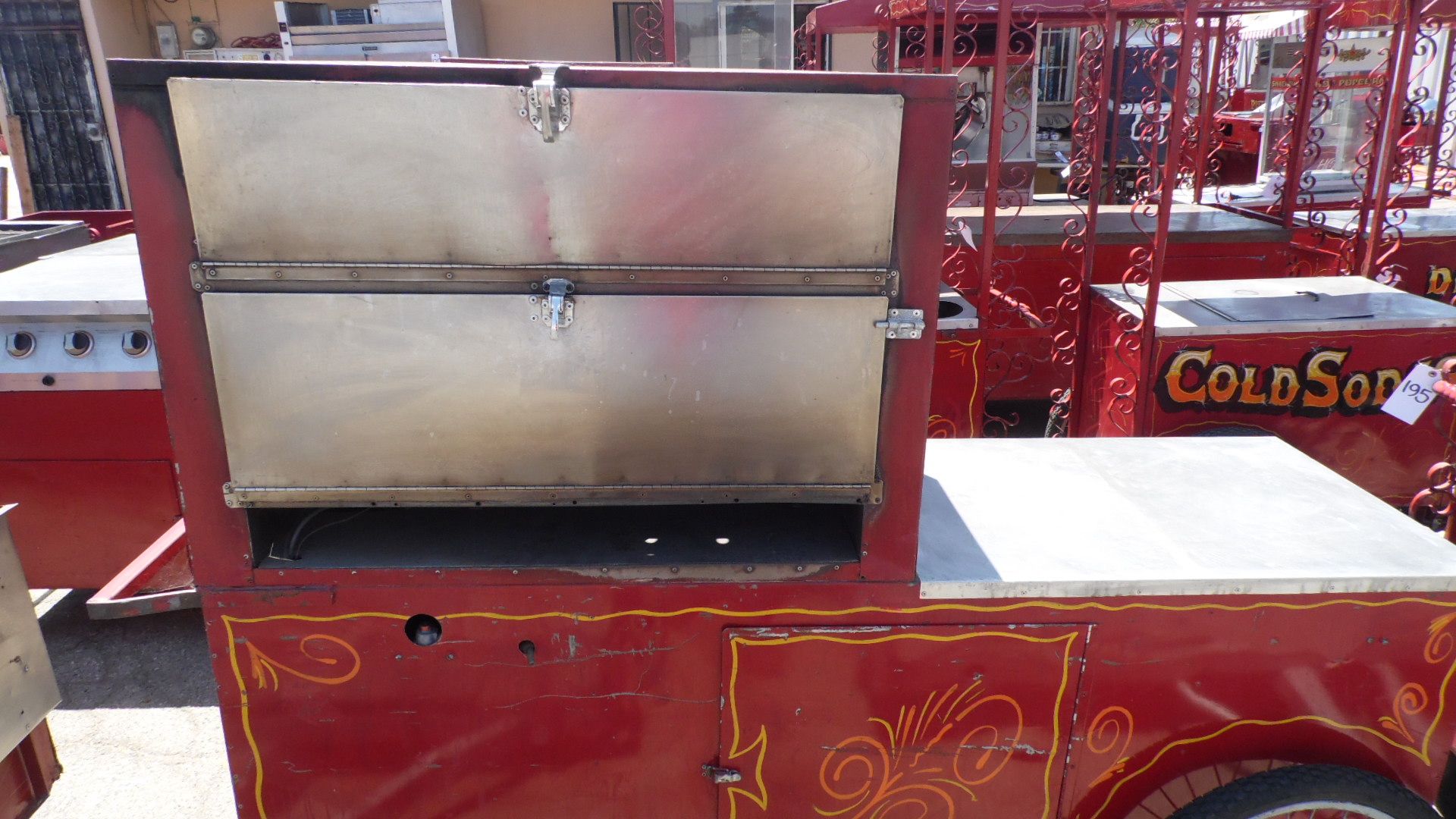 PIZZA CART 25" X 77" - Image 2 of 2