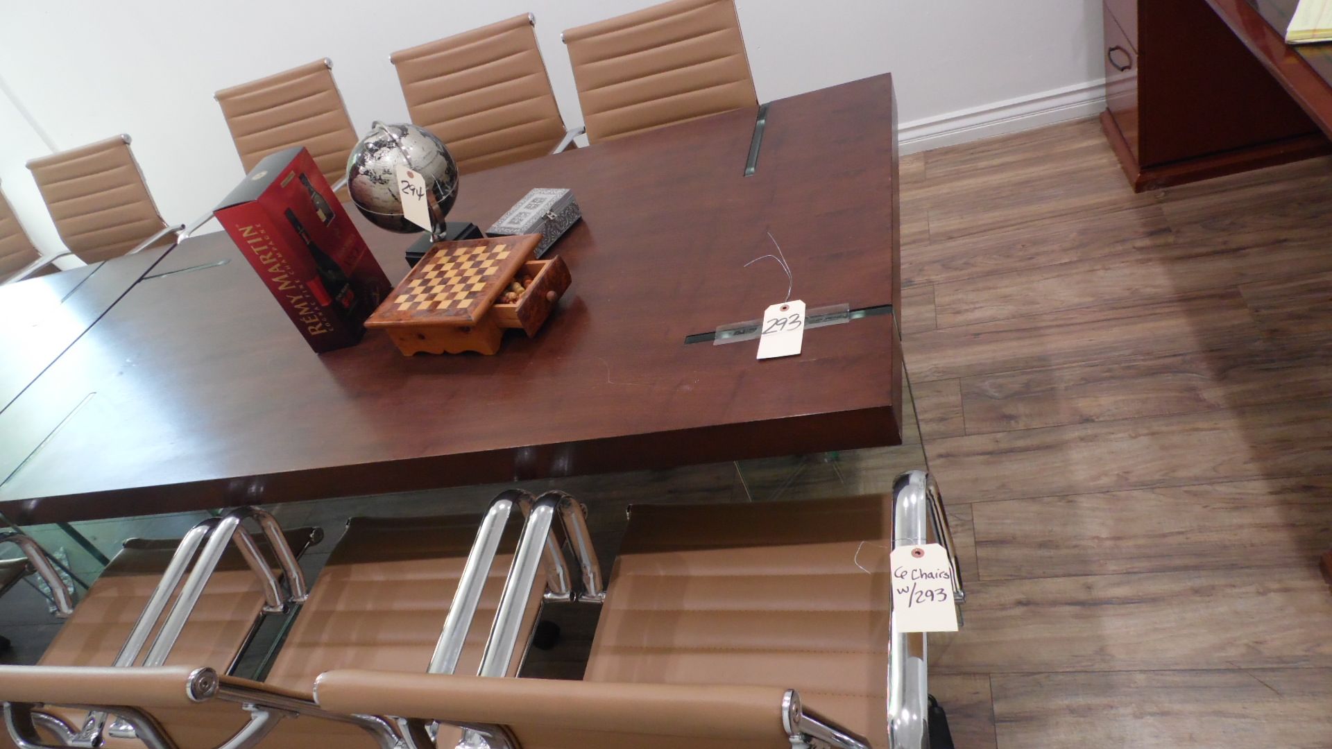 6 FT. CONFERENCE TABLE w/ 6 CHAIRS