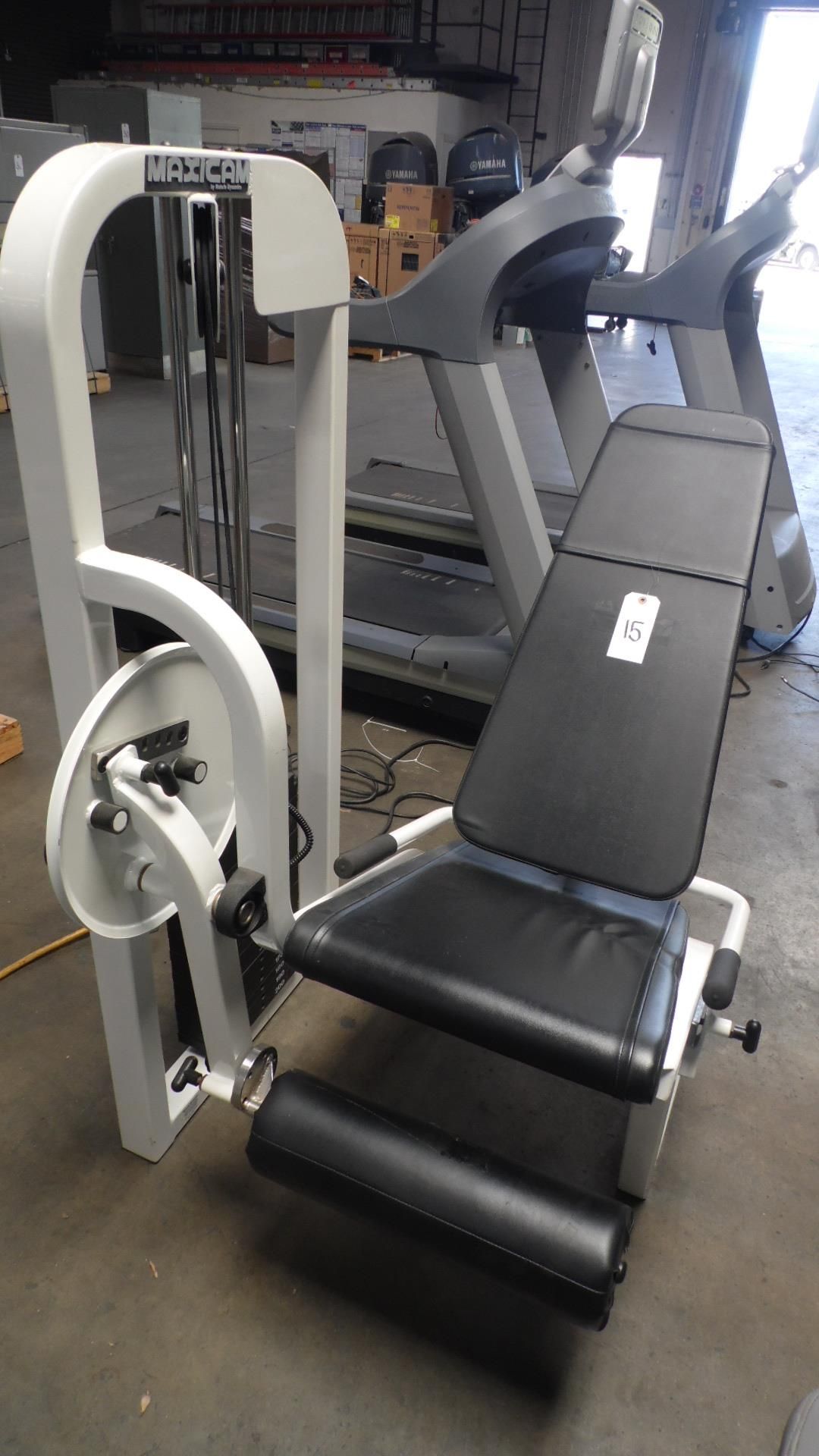 MAXICAM LEG EXTENSION MACHINE w/ 200 LB. STACK