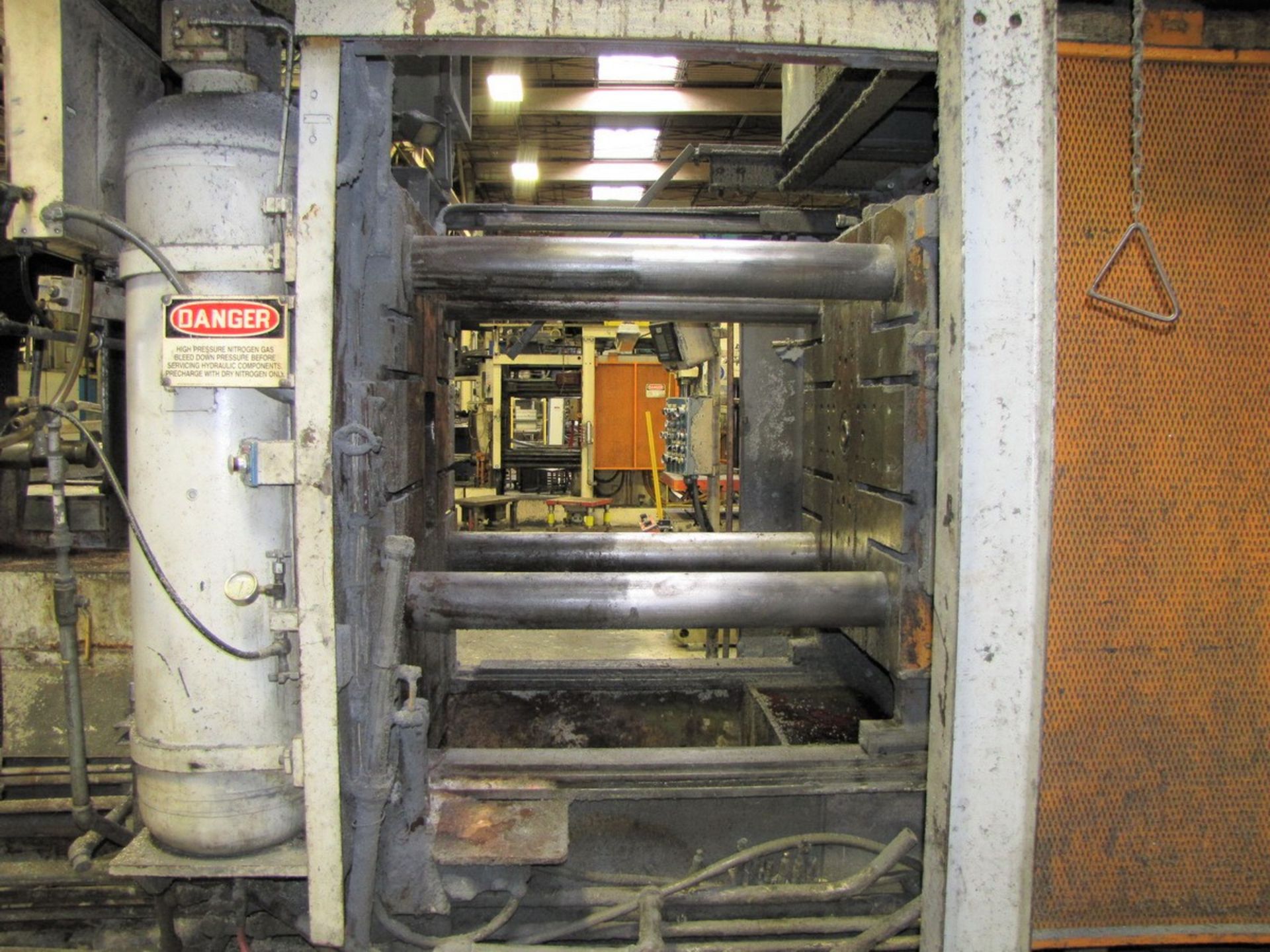 B&T 700-Ton Horizontal Cold Chamber Aluminum High Pressure Die Cast Machine - Image 4 of 6