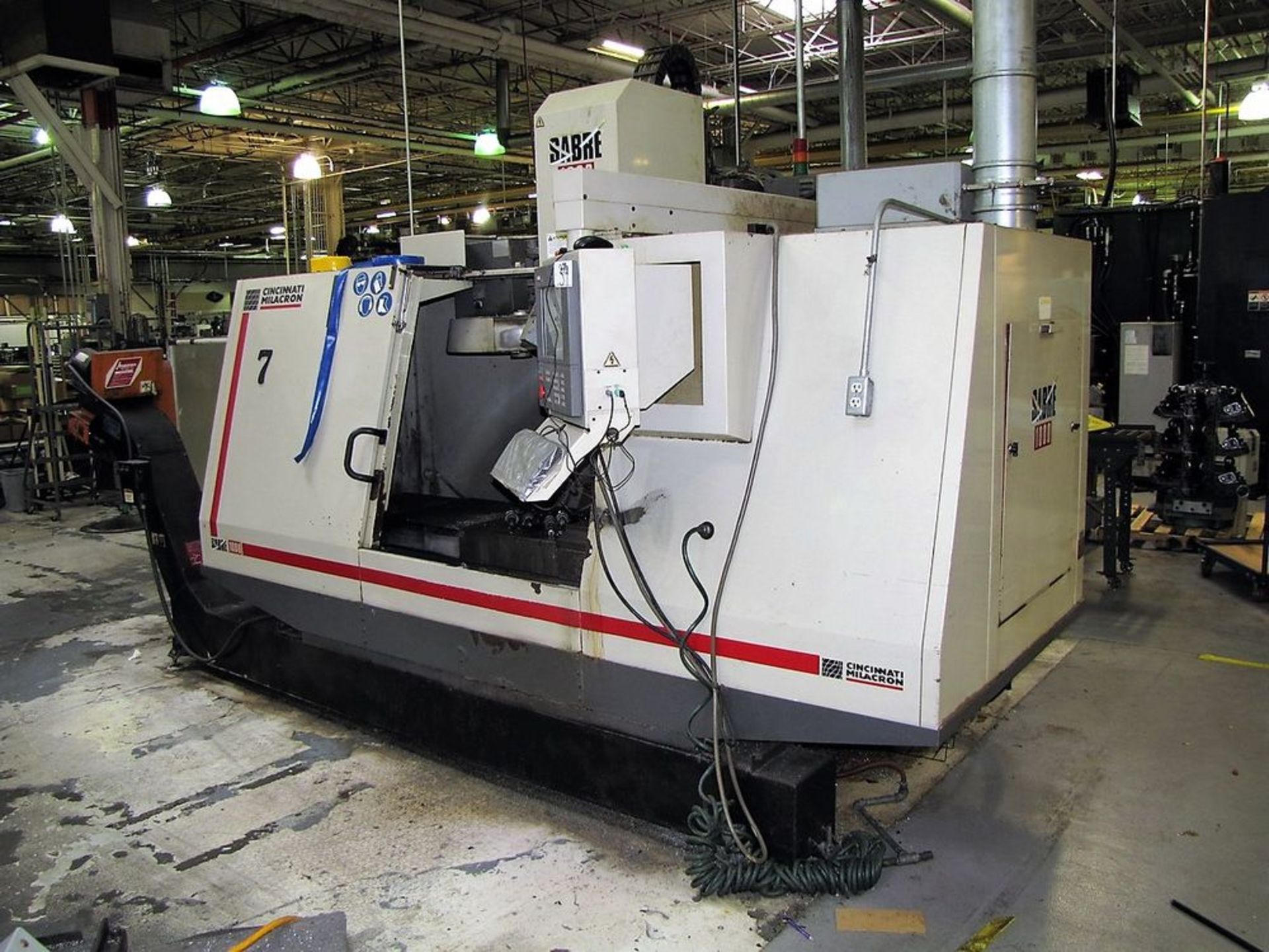 Cincinnati Milacron Sabre 1000 CNC Vertical  Machining Center 