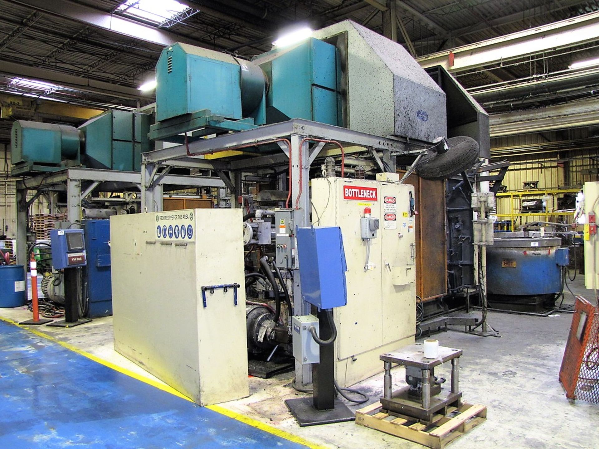 B&T 700-Ton Horizontal Cold Chamber Aluminum High Pressure Die Cast Machine