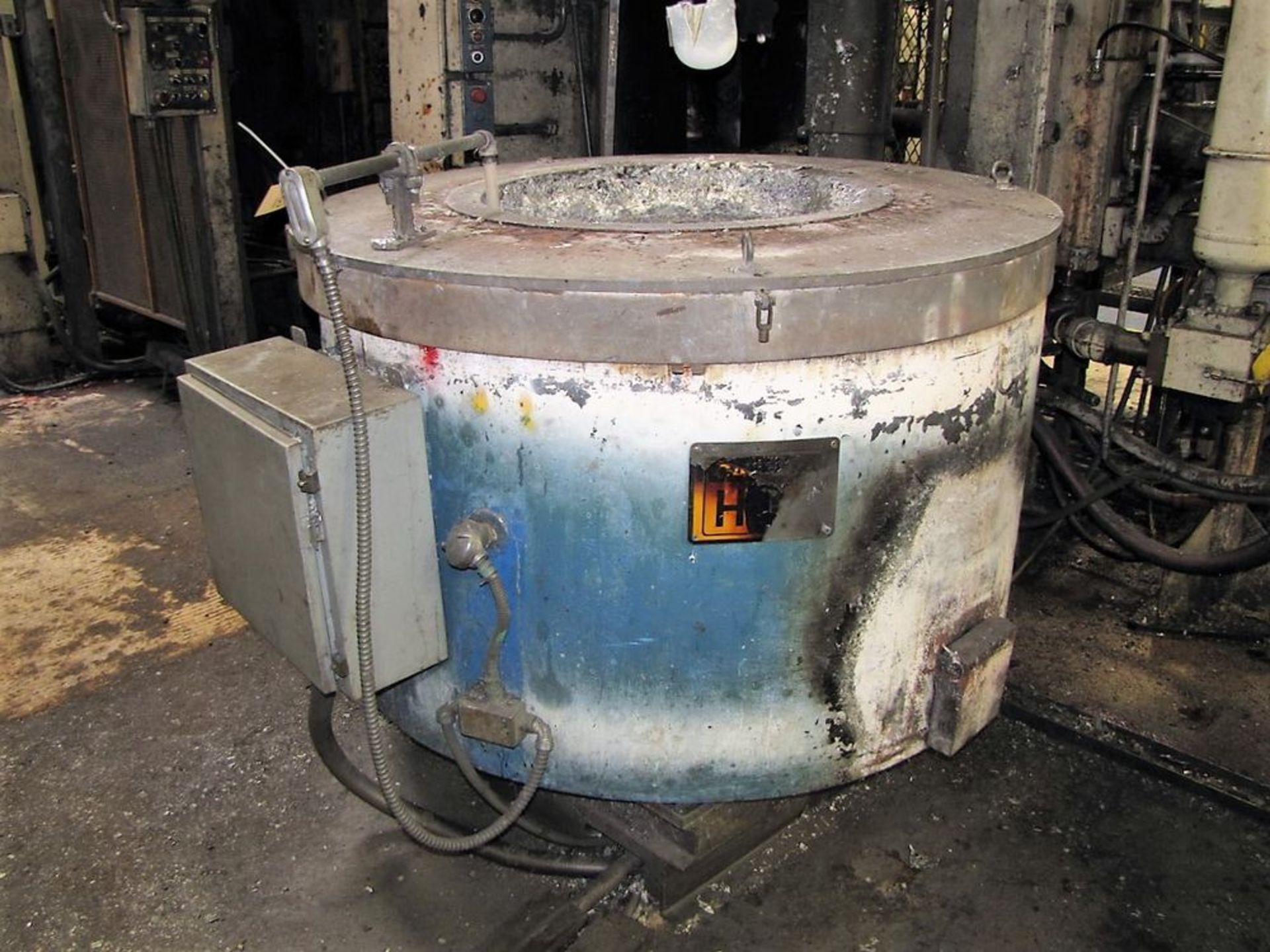 Dynarad EC 1500 Electric Melting & Holding Furnace