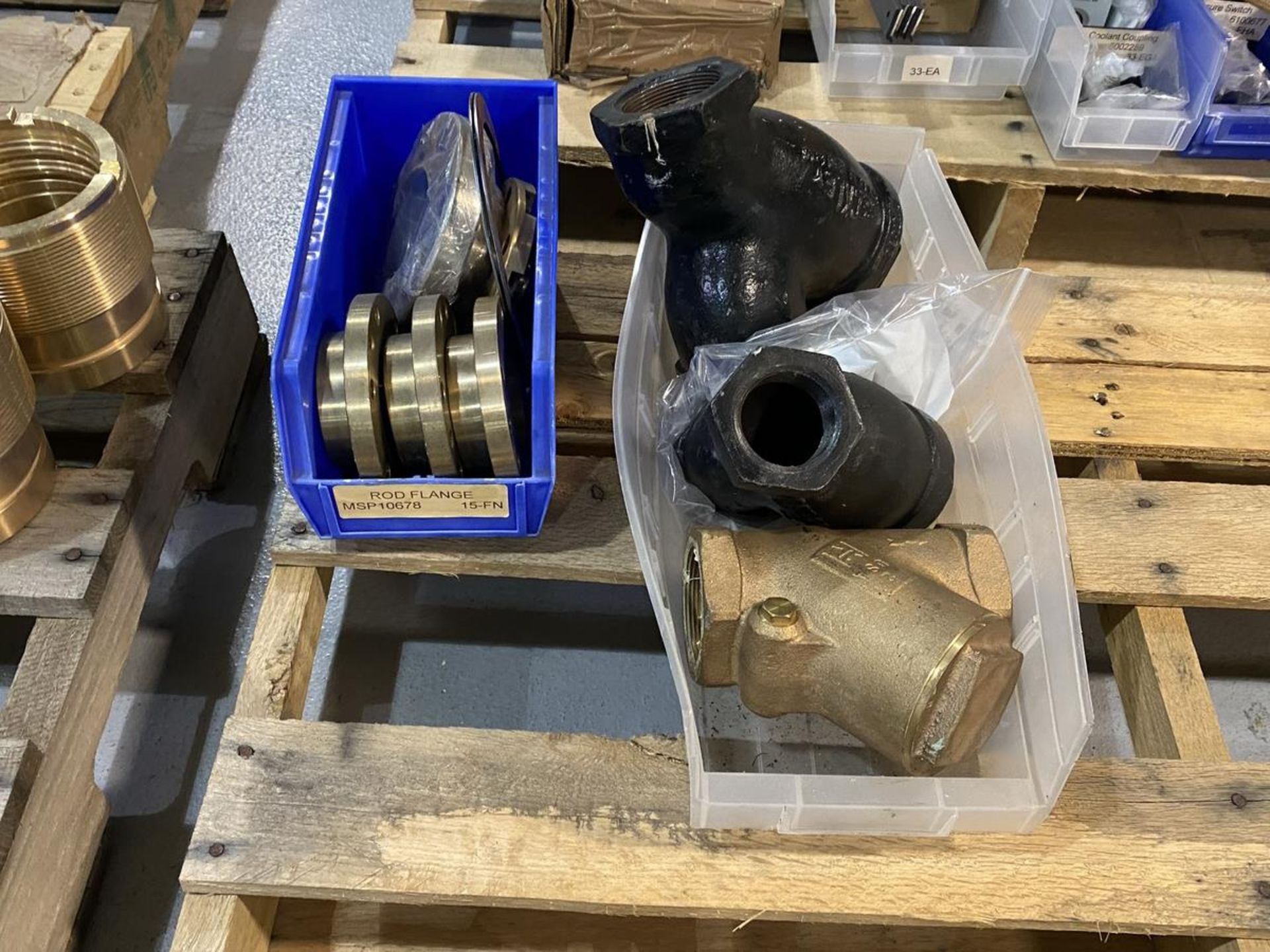 (2) Skid Of Various Size Brass Pipe Flanges  - Image 11 of 14