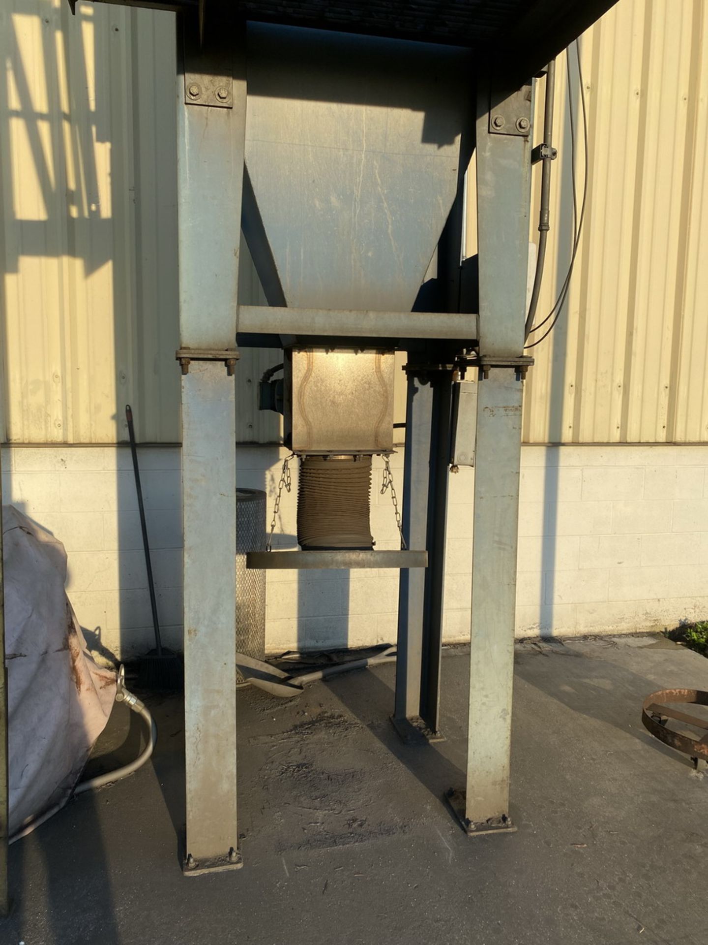 Fike Model CV-SF Dust Collector  - Image 9 of 11