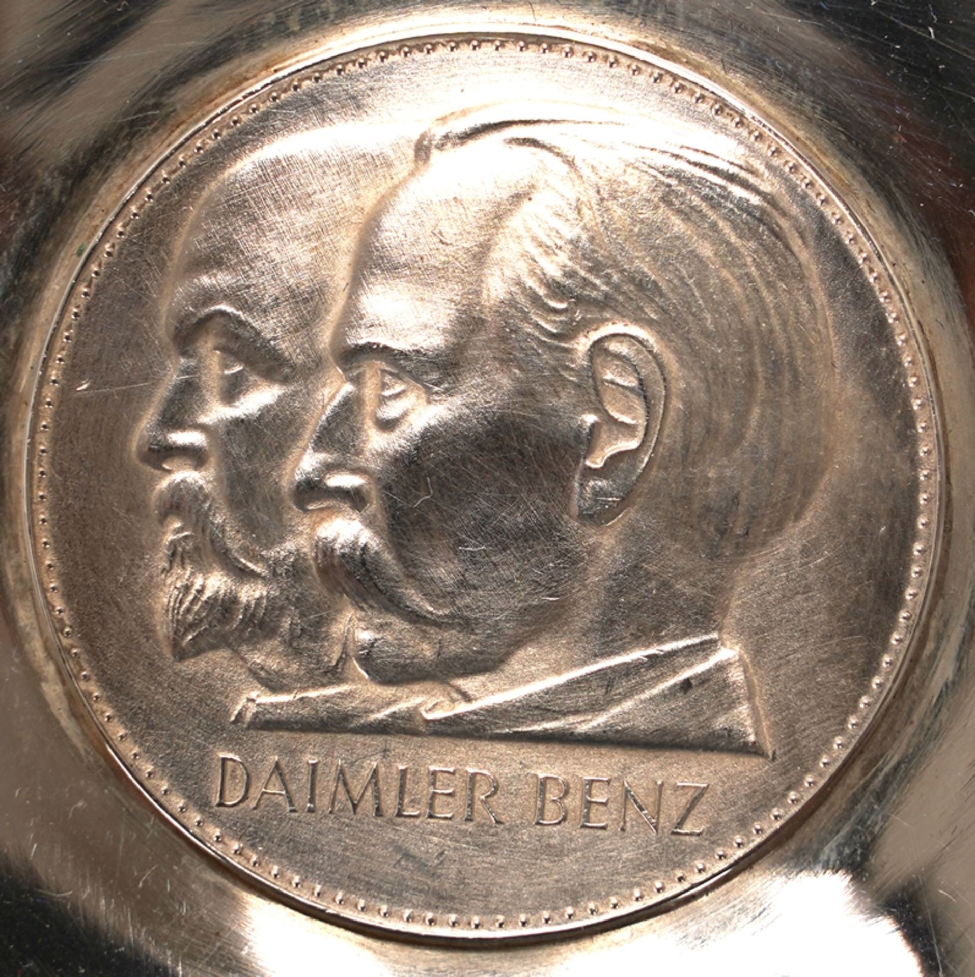 Zwei Daimler Benz Medaillen | Two Daimler Benz medal - Image 4 of 5