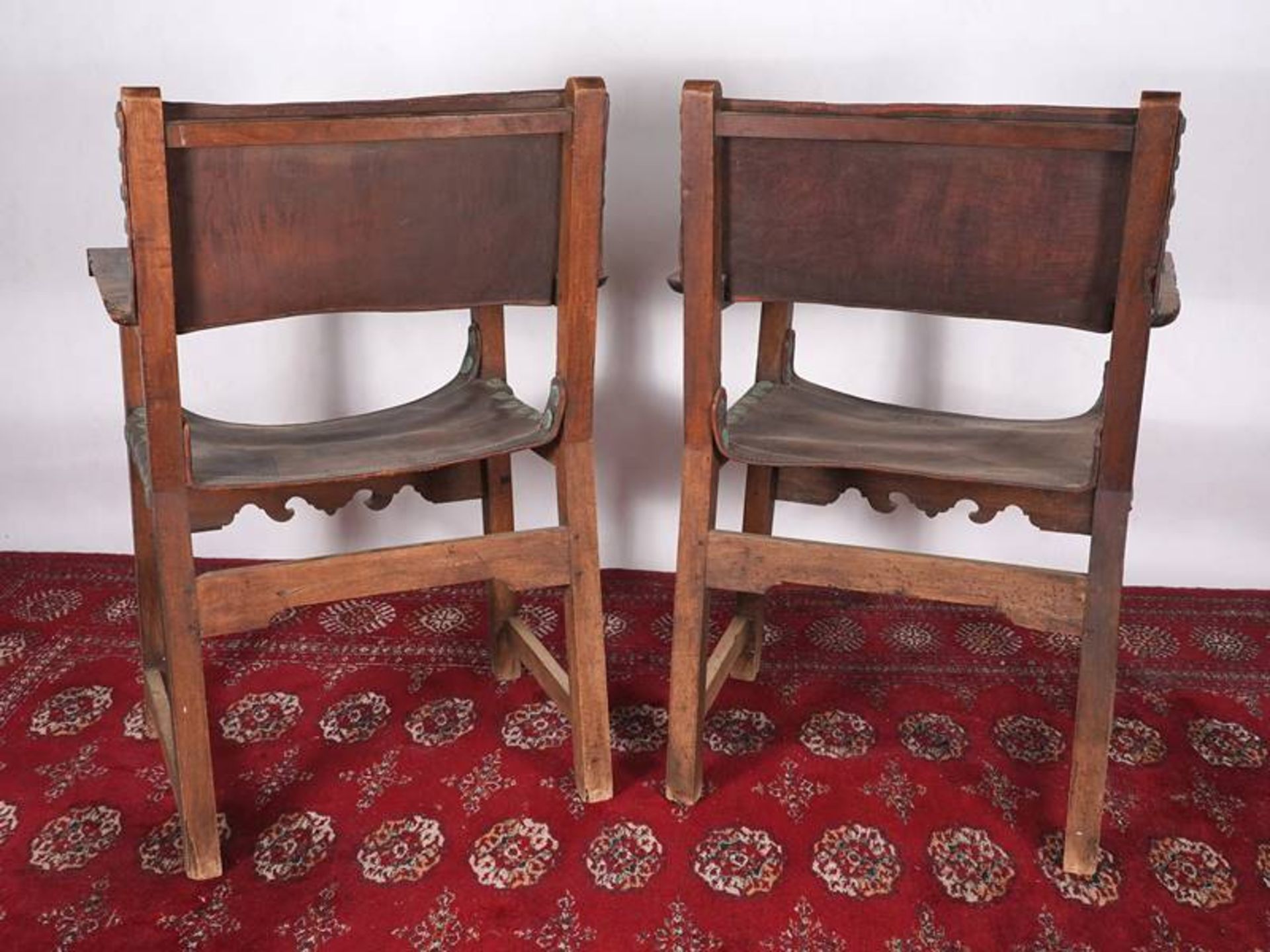 Pair of chairs - Image 3 of 3