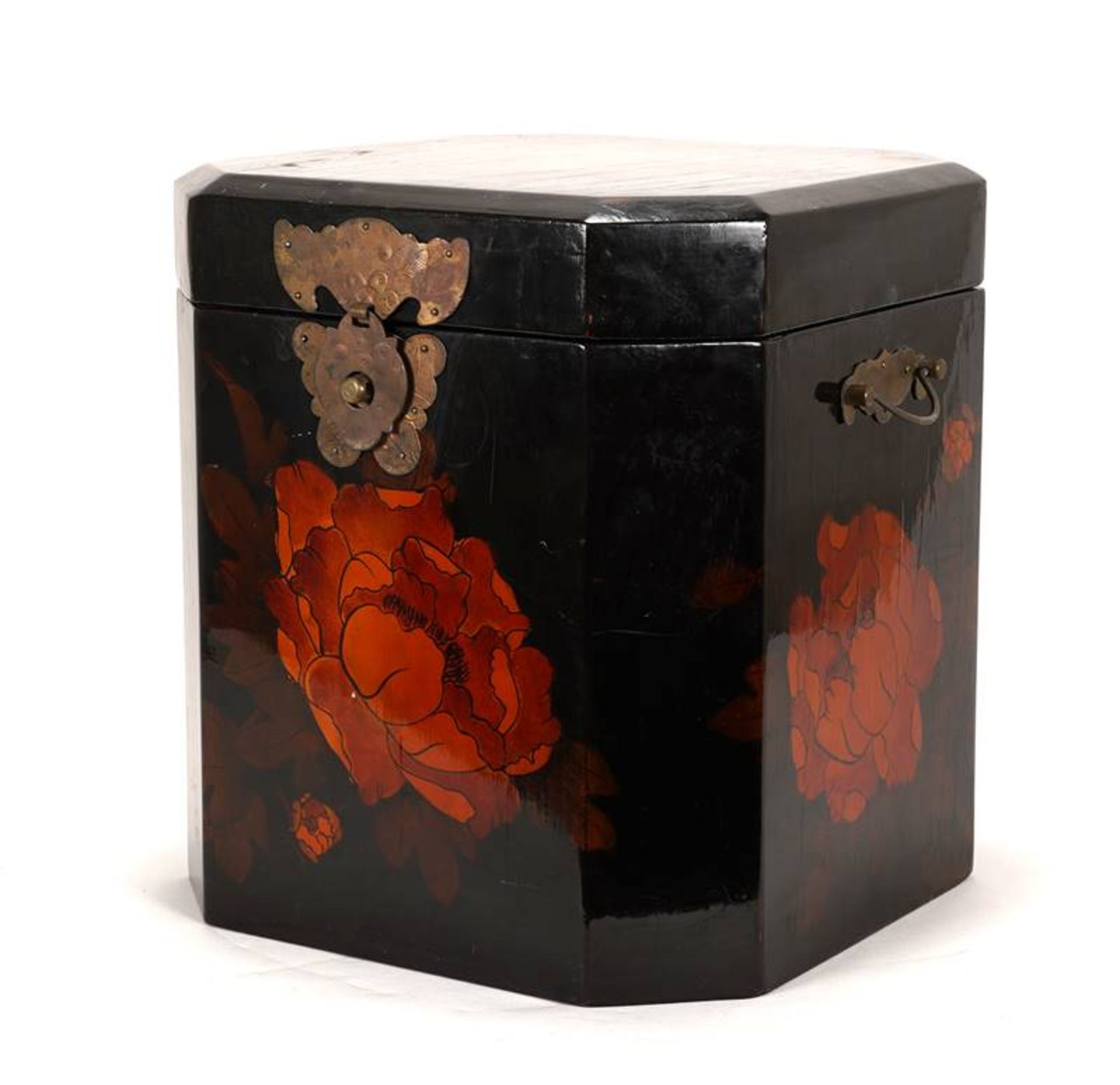 Lacquer chest