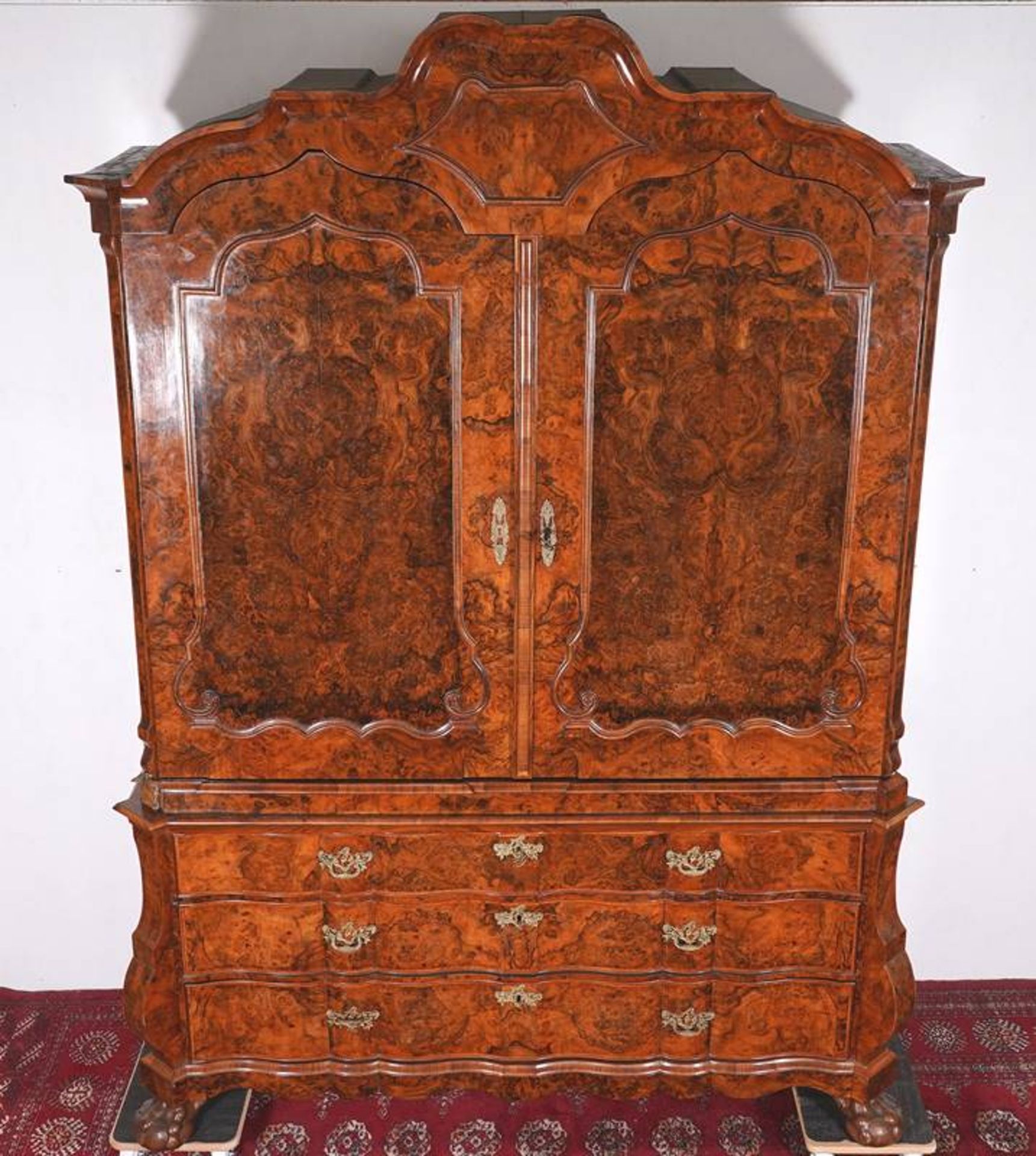 Baroque cabinet