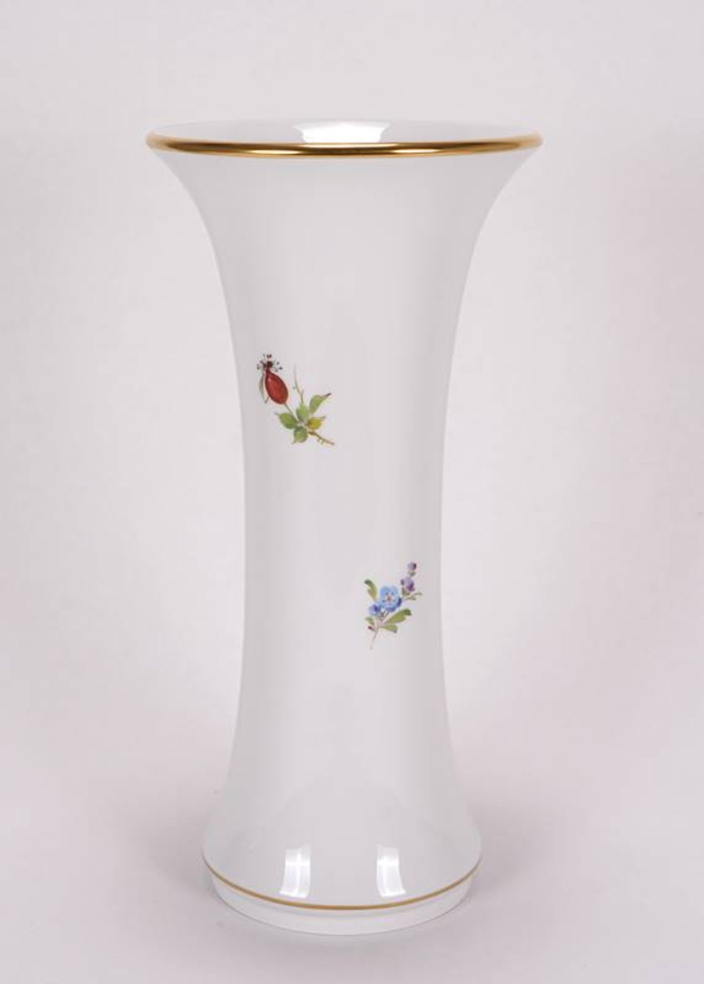 Meissen table vase - Image 2 of 4