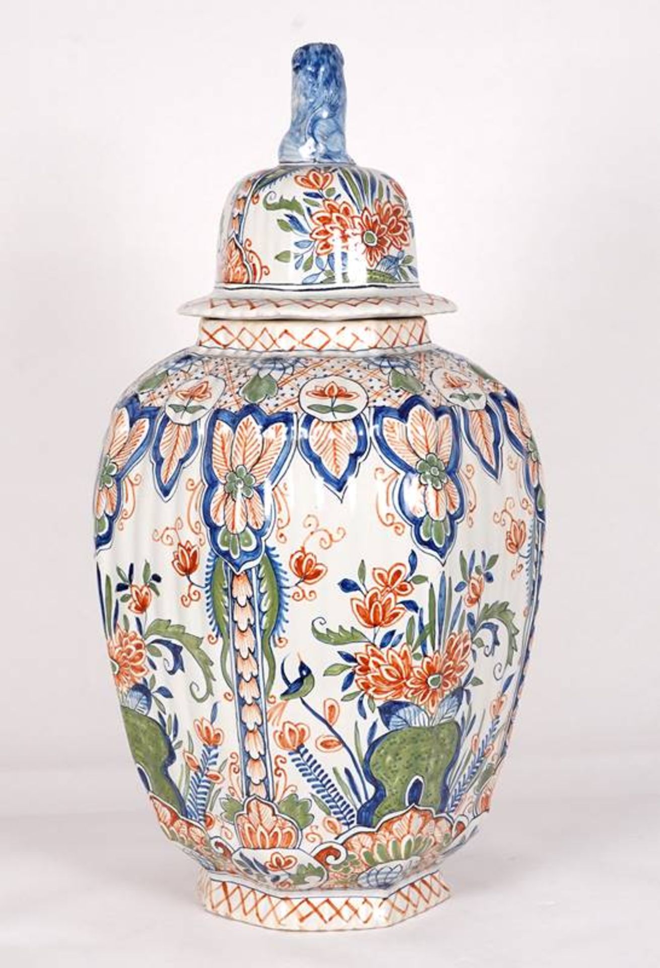 Lidded vase - Image 2 of 4