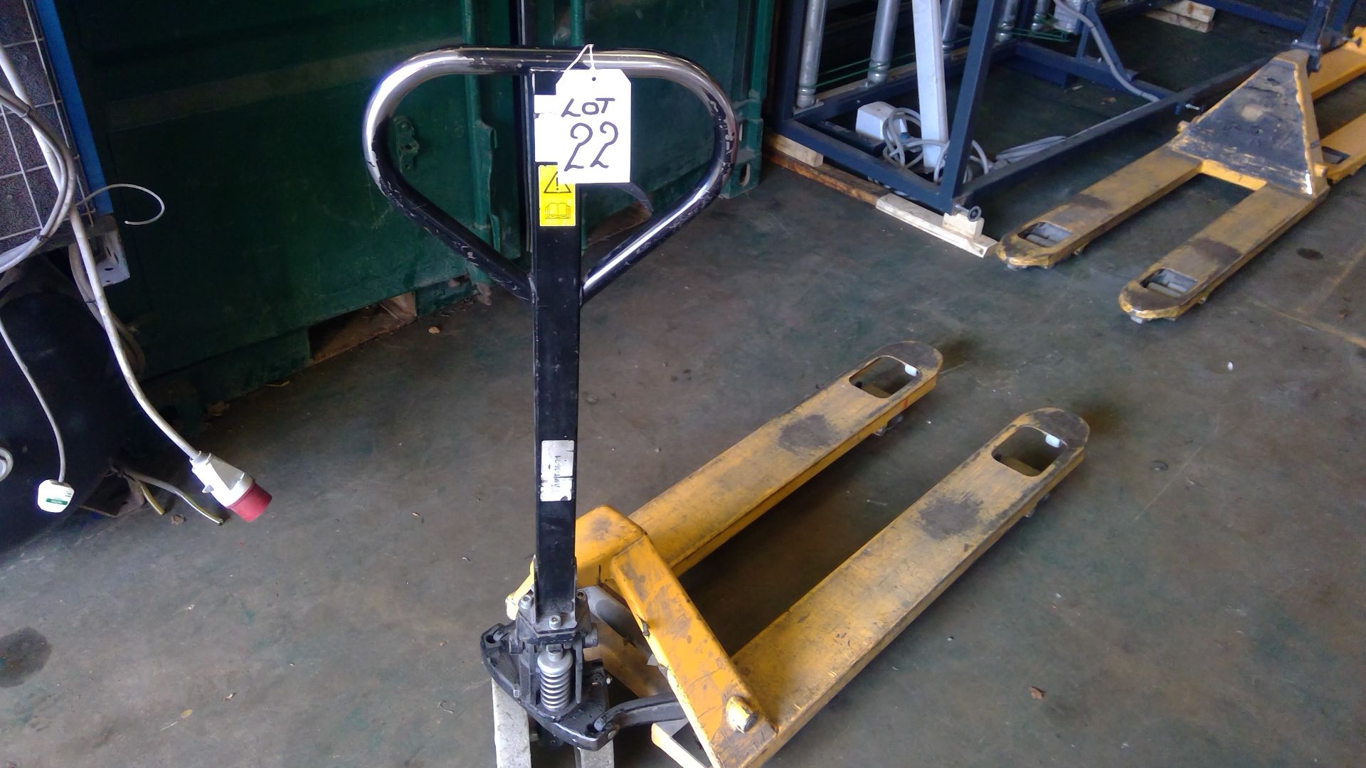 2500Kg Pallet Truck