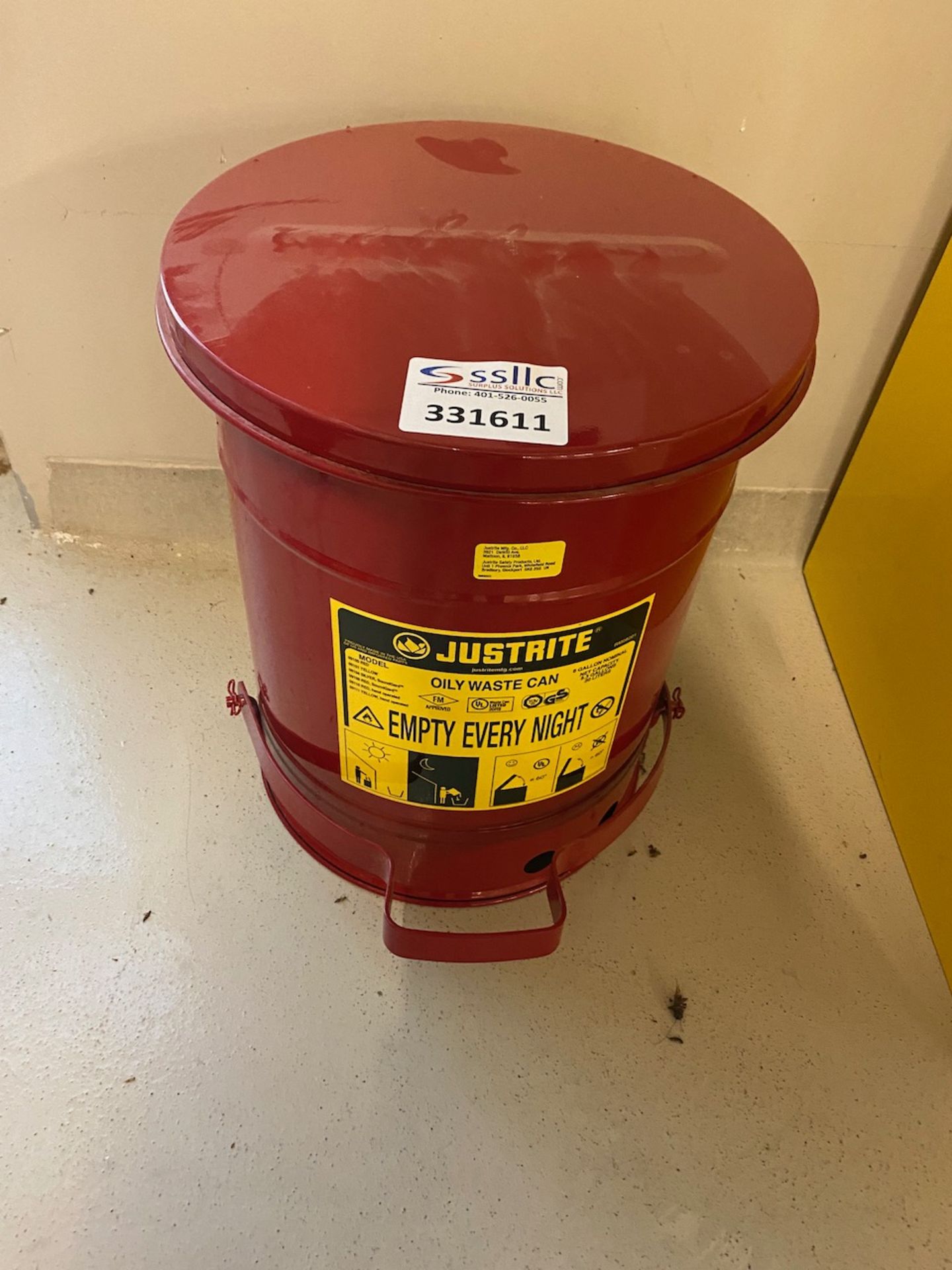 Red Oil Waste Can